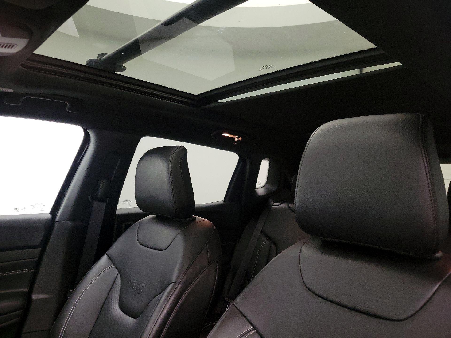 Thumbnail: 2022 Jeep Compass - 19