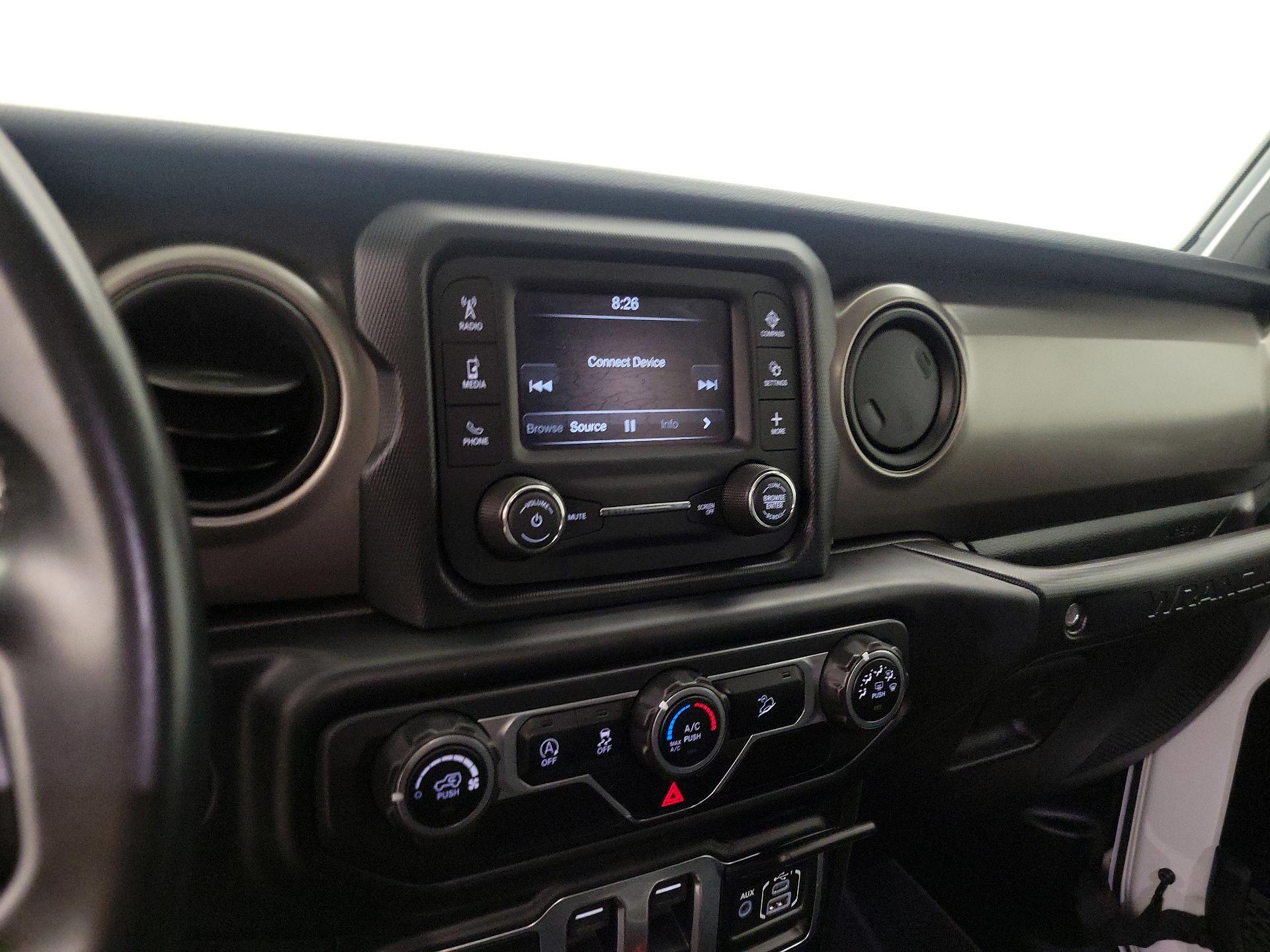 Thumbnail: 2020 Jeep Wrangler - 15