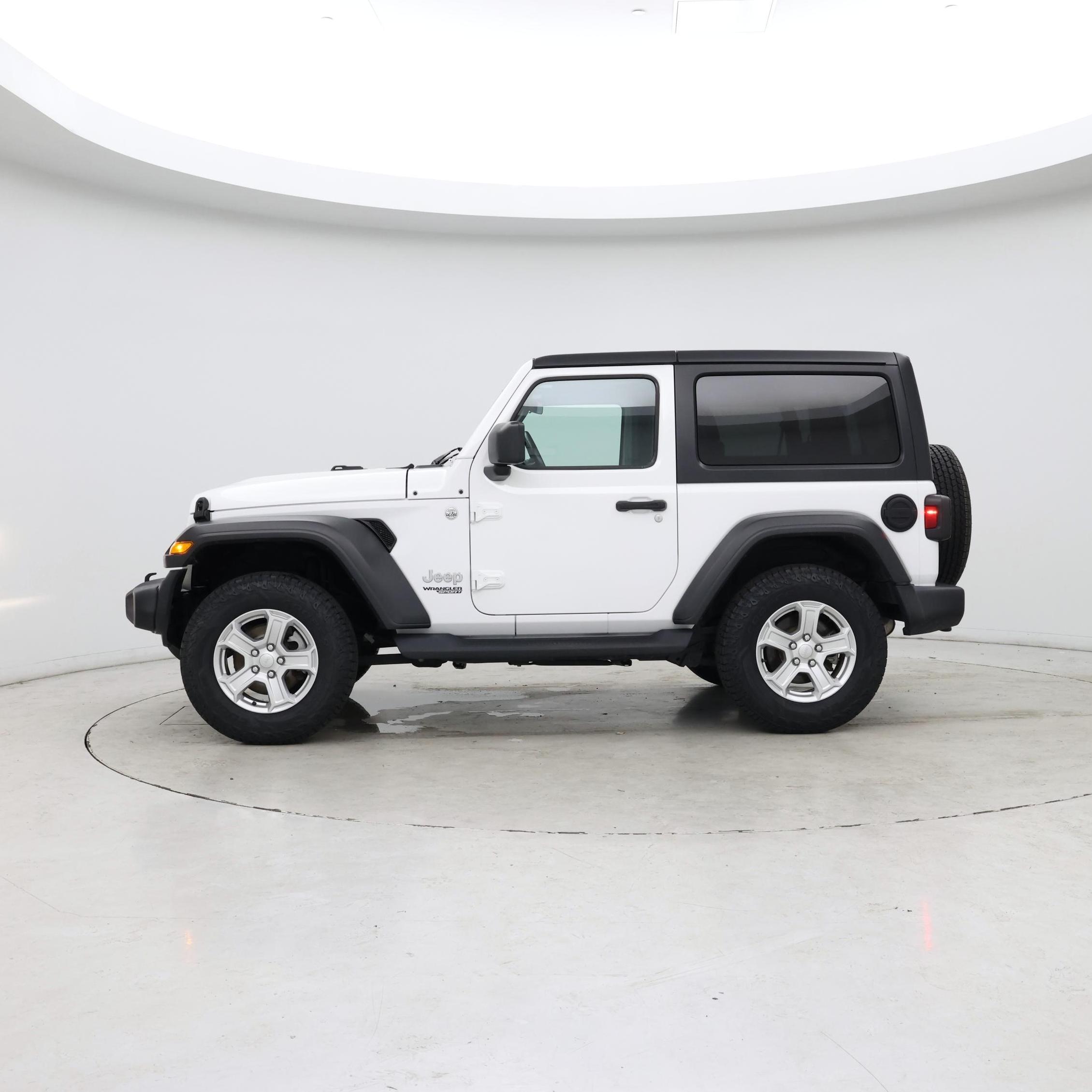 Thumbnail: 2020 Jeep Wrangler - 3