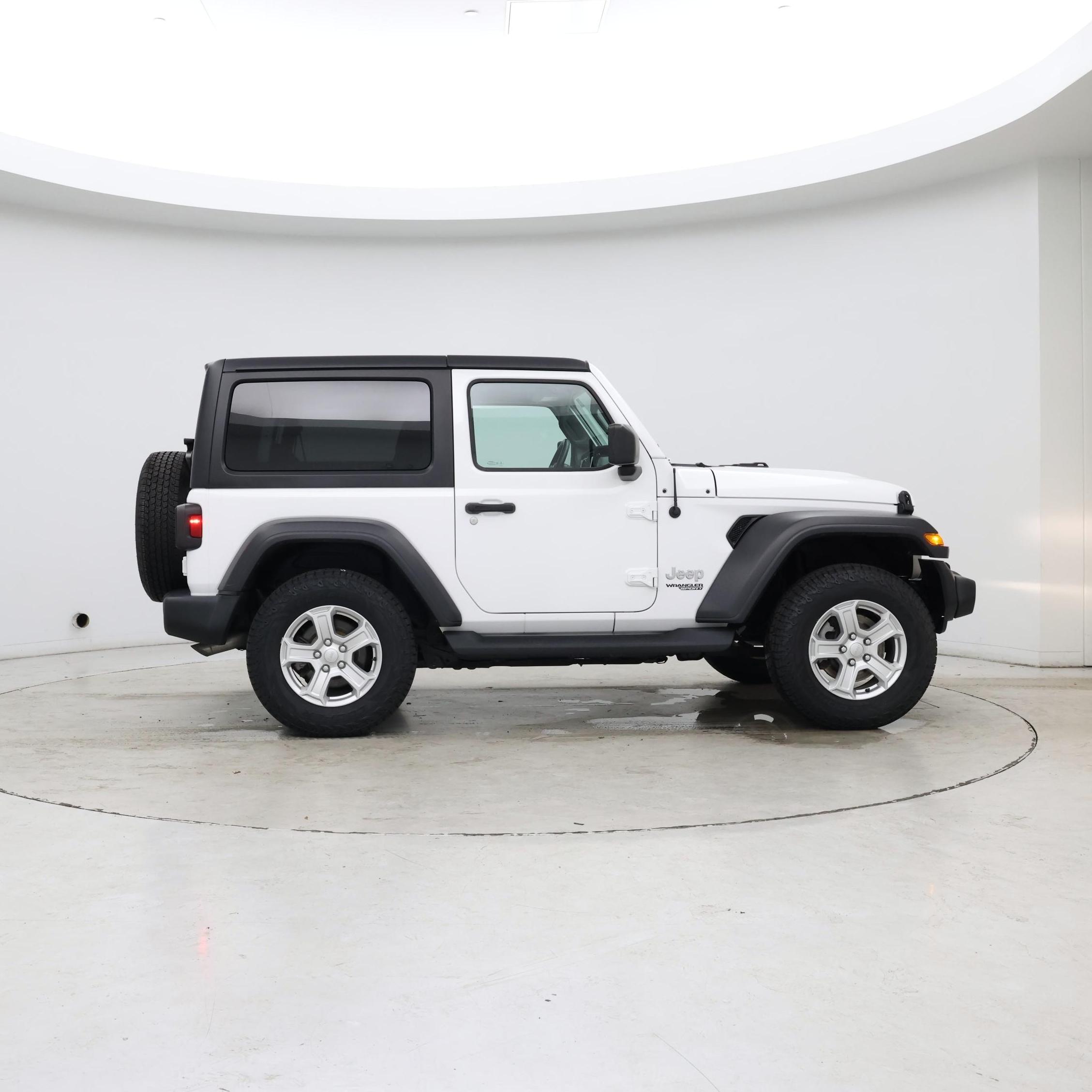 Thumbnail: 2020 Jeep Wrangler - 7