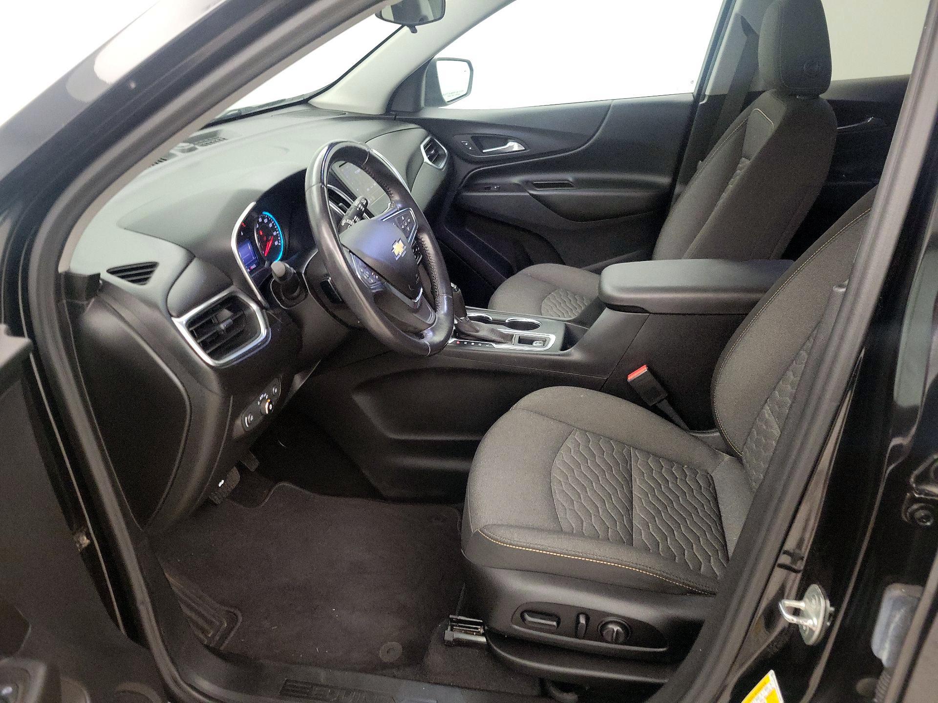 Thumbnail: 2020 Chevrolet Equinox - 11