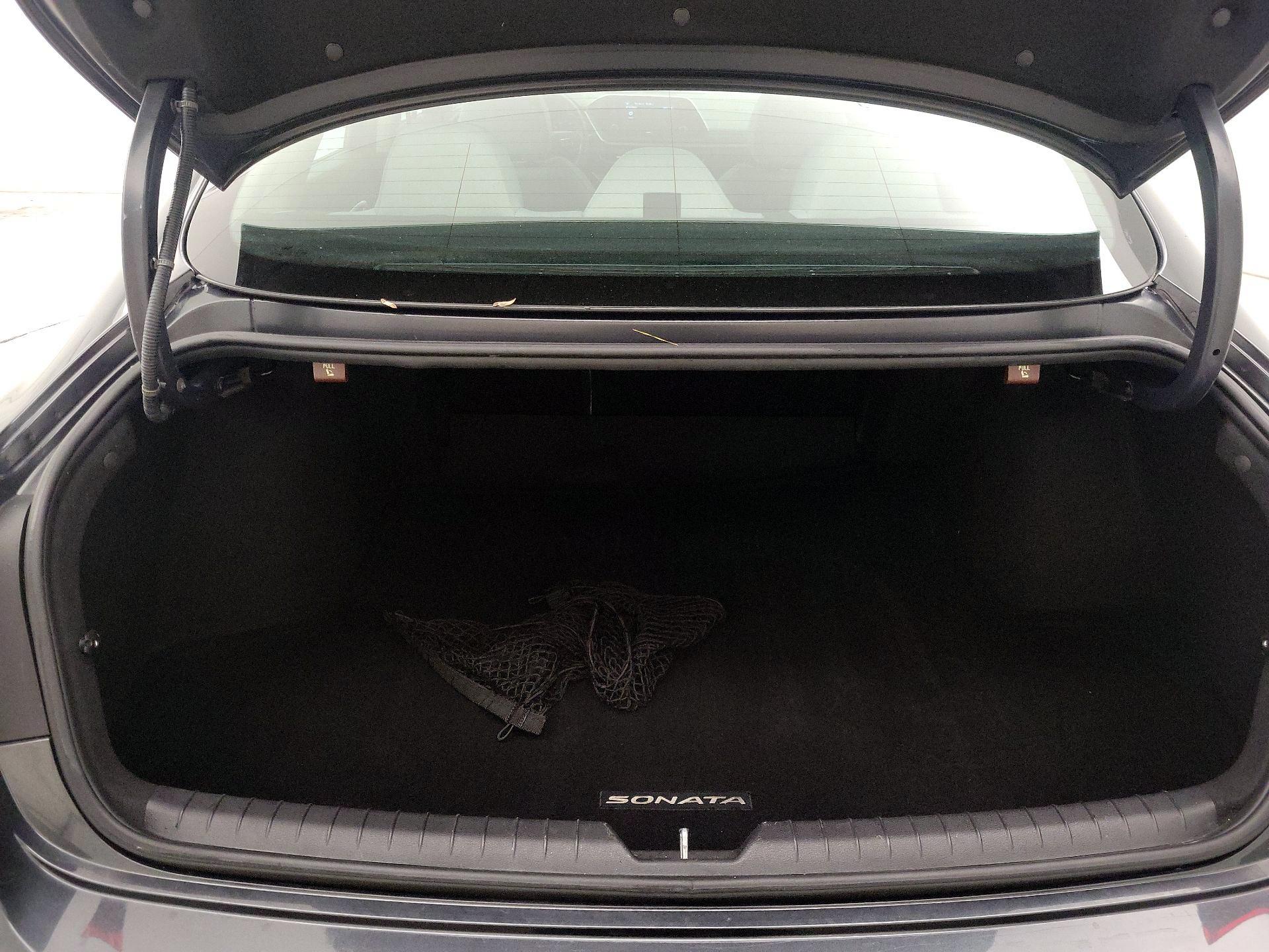 Thumbnail: 2020 Hyundai Sonata - 20