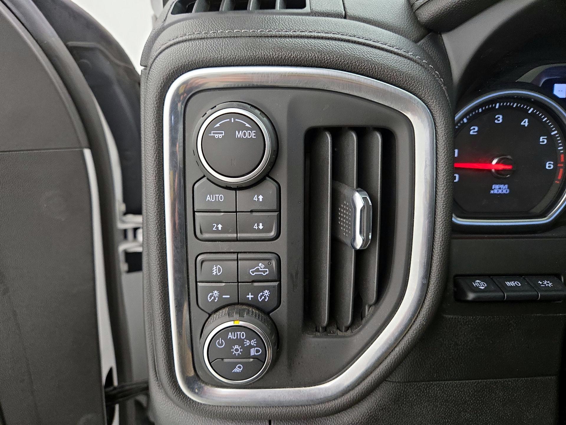 Thumbnail: 2022 Chevrolet Silverado 1500 - 13