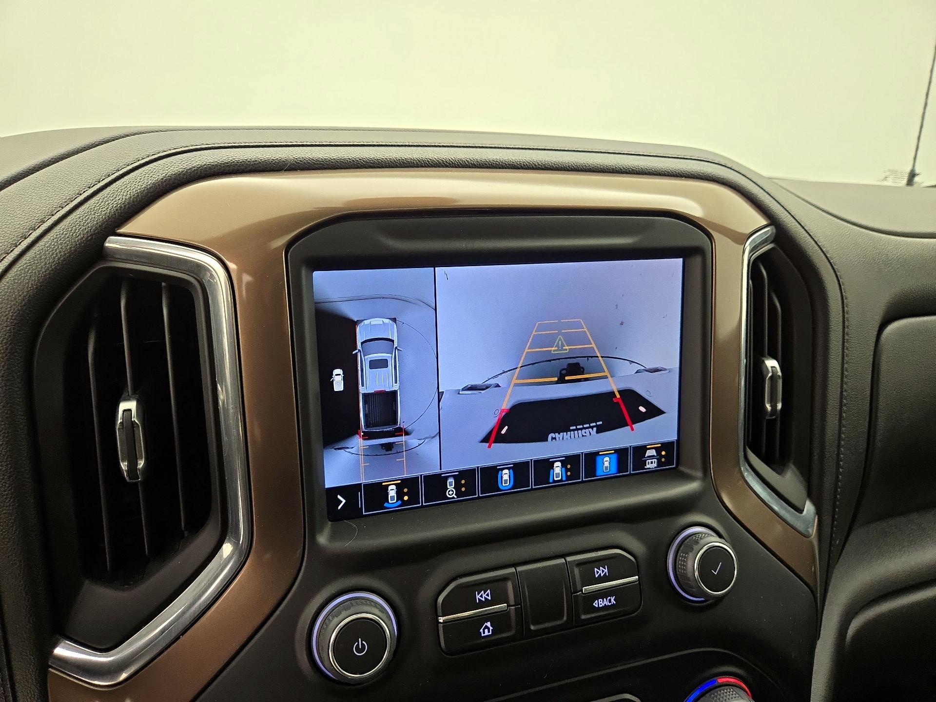 Thumbnail: 2022 Chevrolet Silverado 1500 - 15