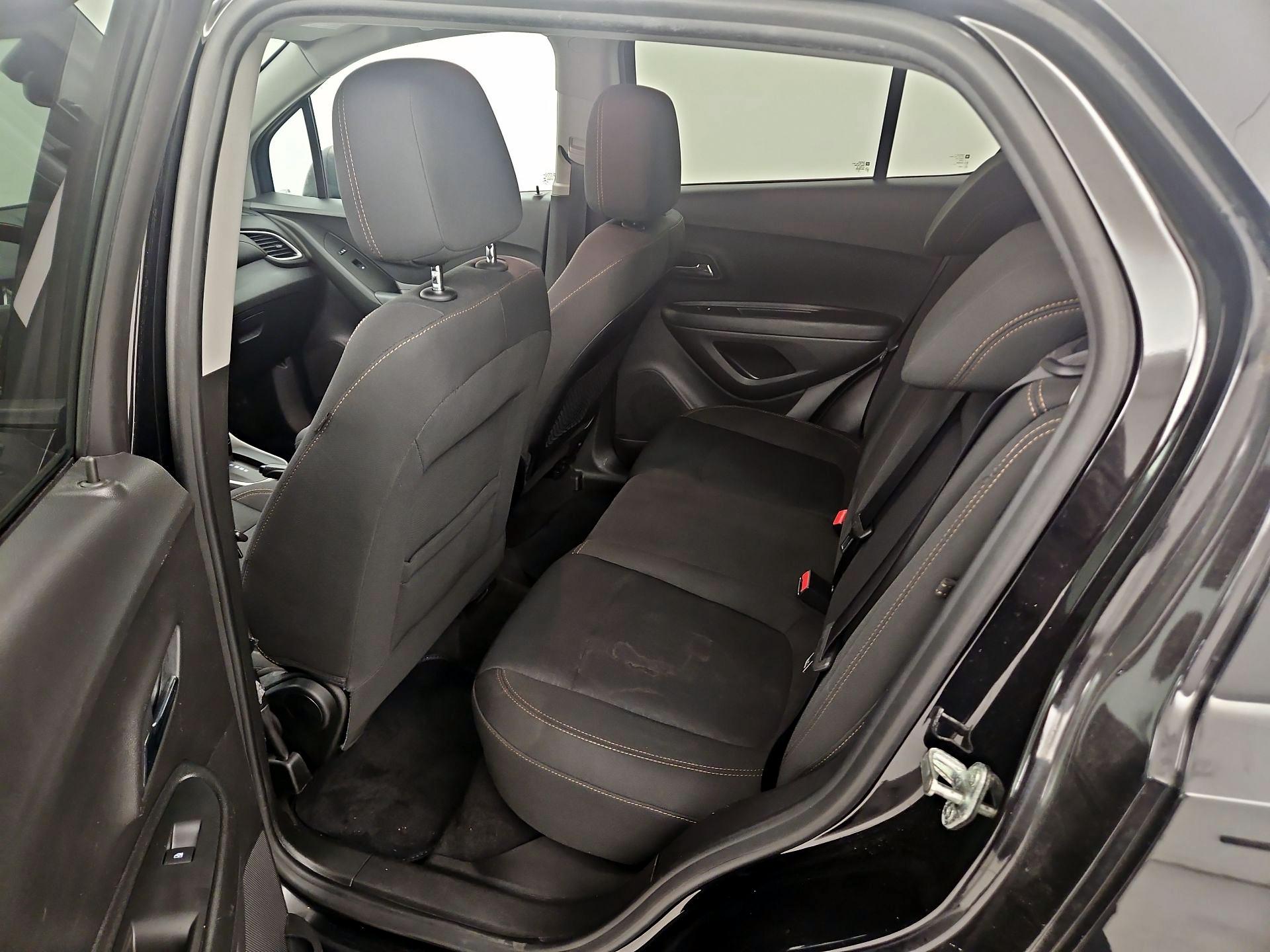 Thumbnail: 2019 Chevrolet Trax - 19