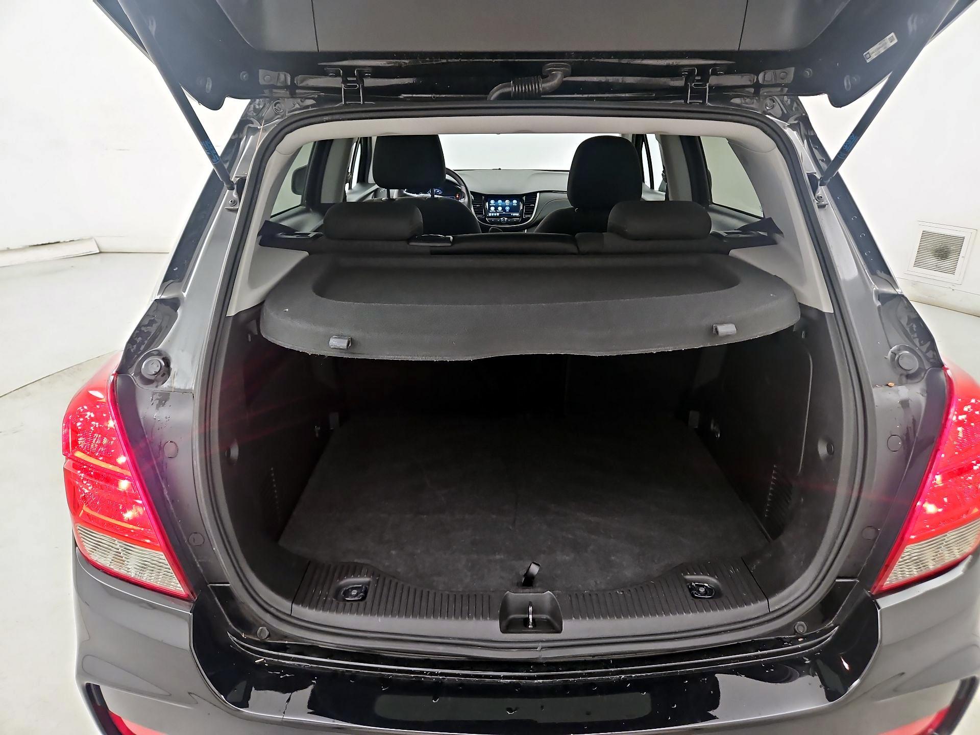 Thumbnail: 2019 Chevrolet Trax - 20