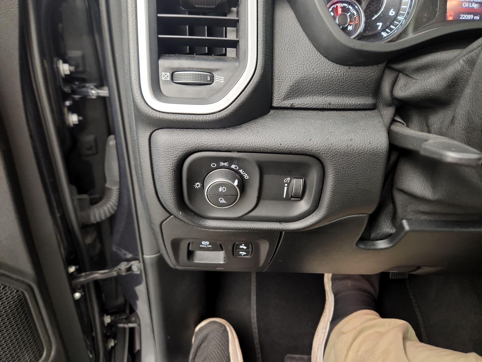 Thumbnail: 2021 RAM 1500 - 13