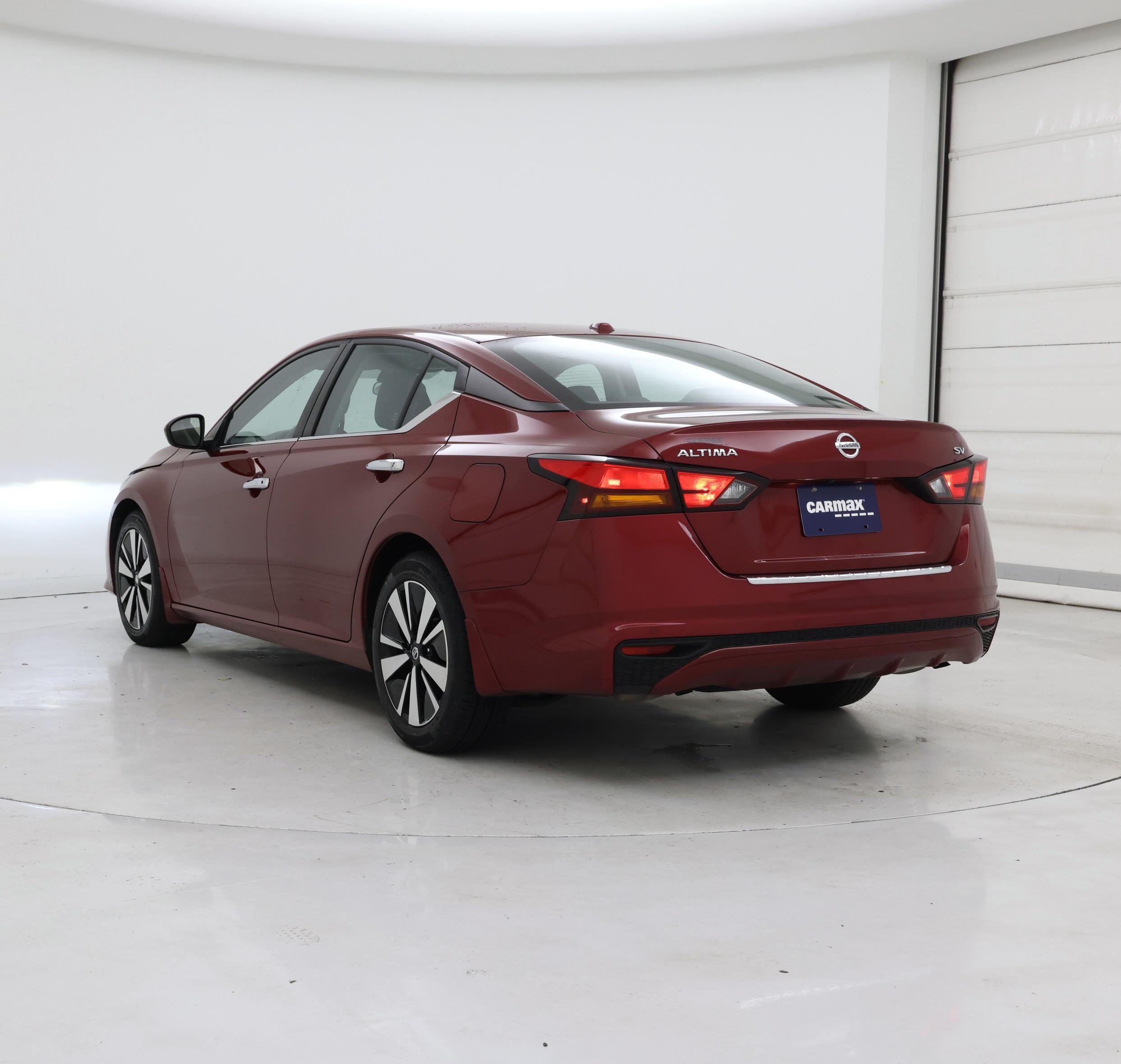 Thumbnail: 2022 Nissan Altima - 2