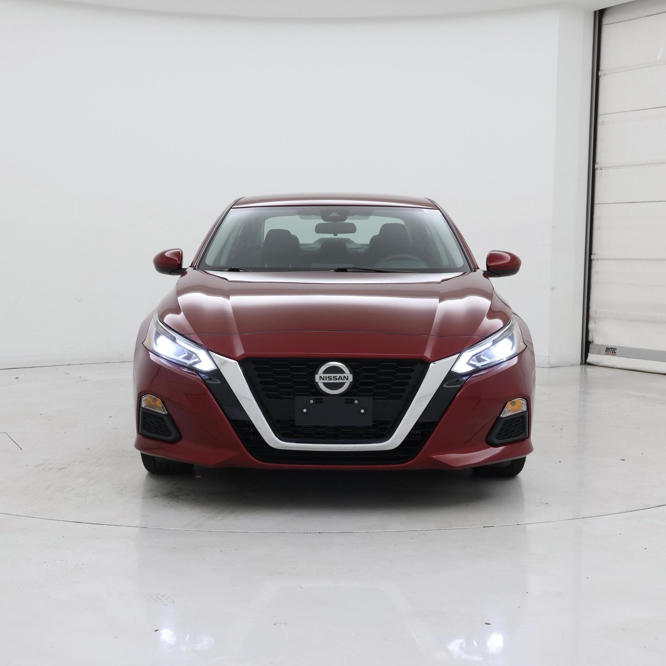 Thumbnail: 2022 Nissan Altima - 5