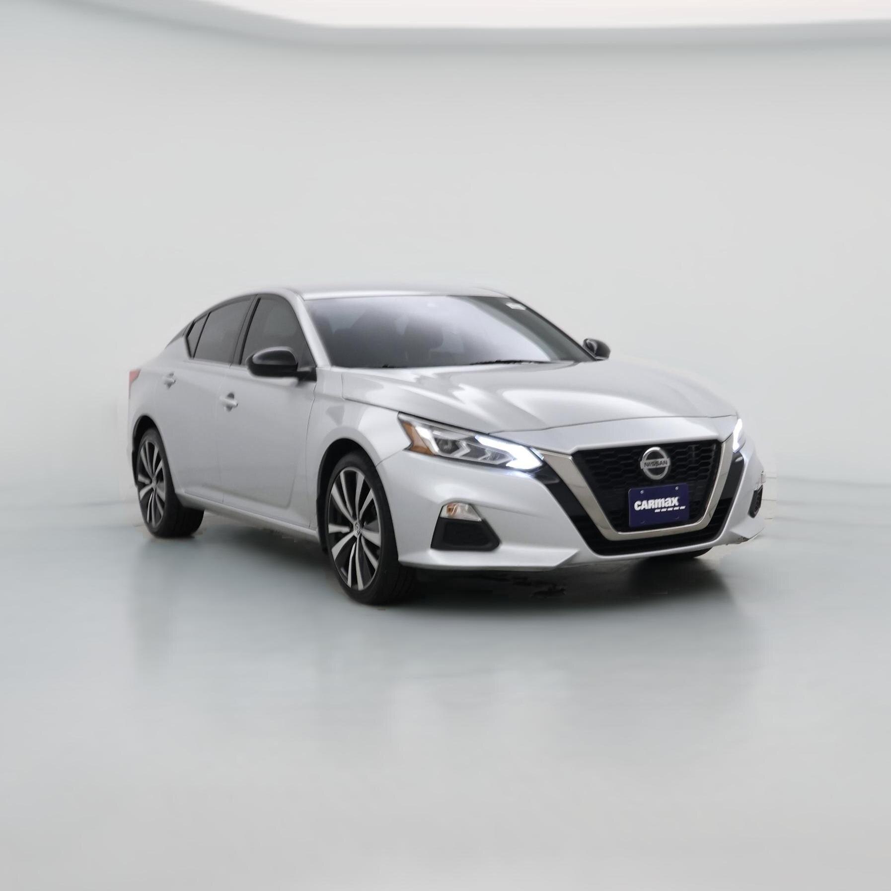 Thumbnail: 2022 Nissan Altima - 1
