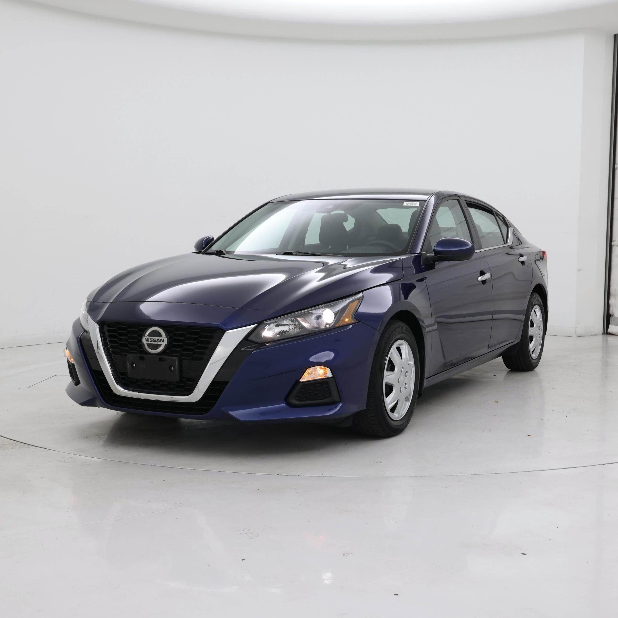 Thumbnail: 2022 Nissan Altima - 4