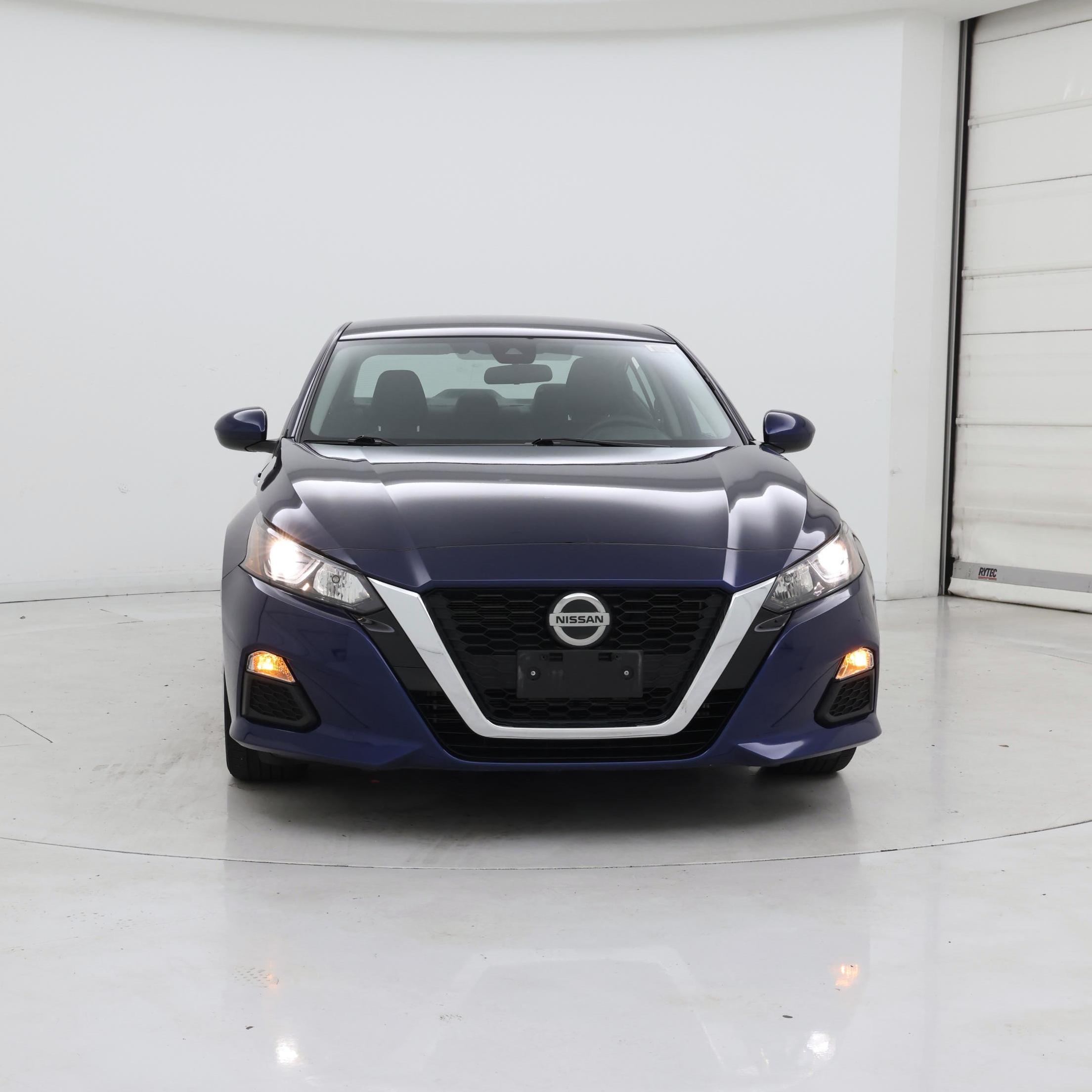 Thumbnail: 2022 Nissan Altima - 5