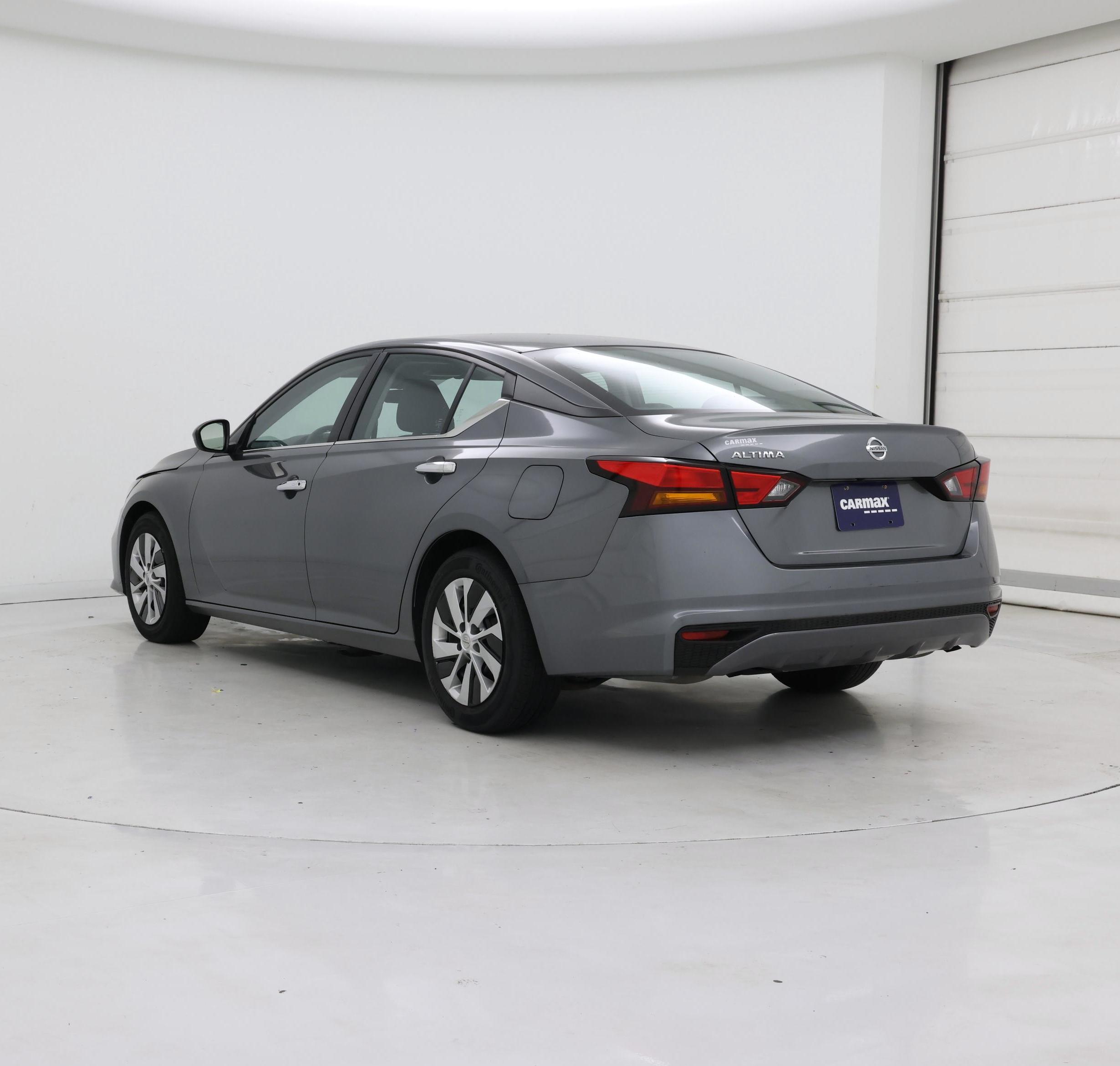 Thumbnail: 2022 Nissan Altima - 2