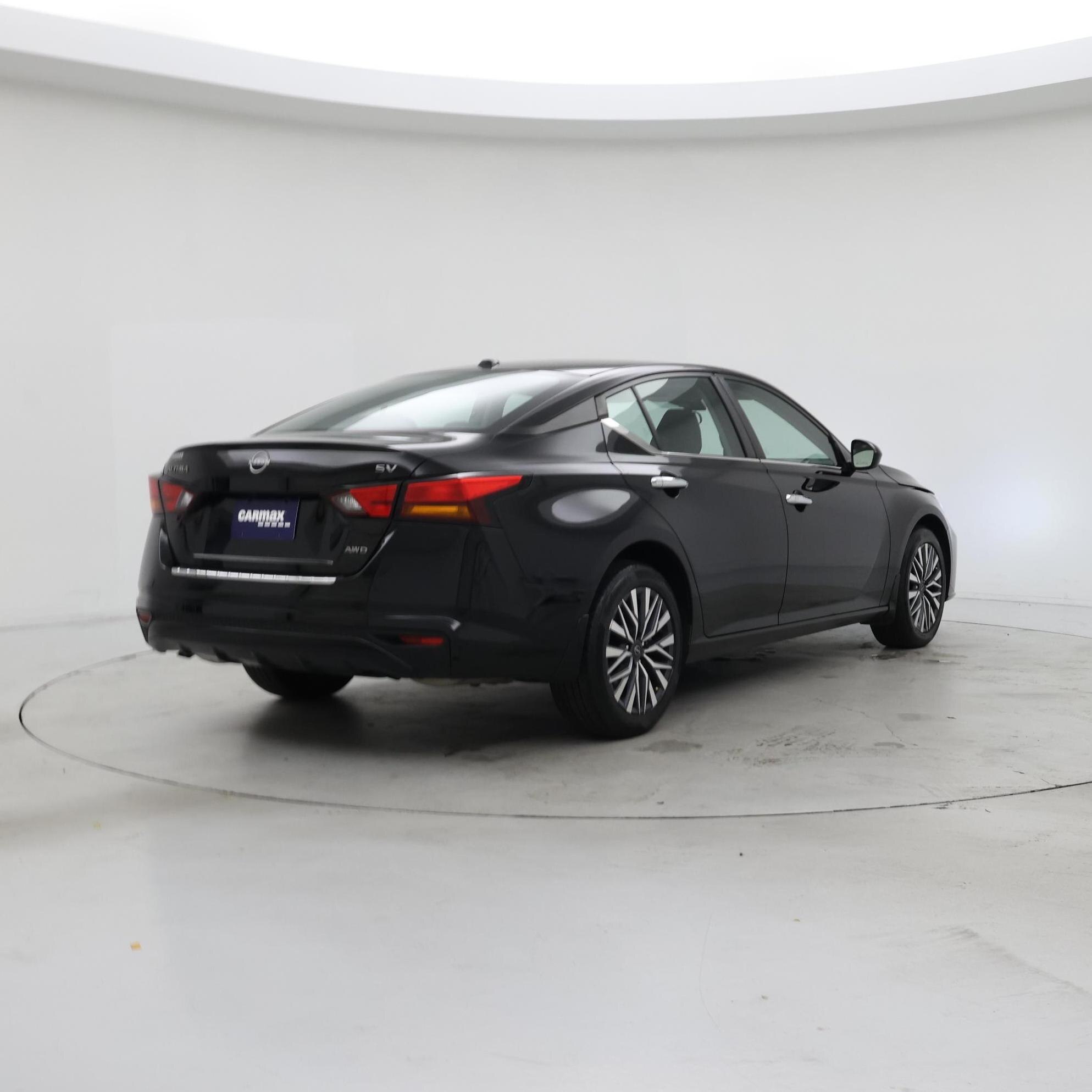 Thumbnail: 2023 Nissan Altima - 8