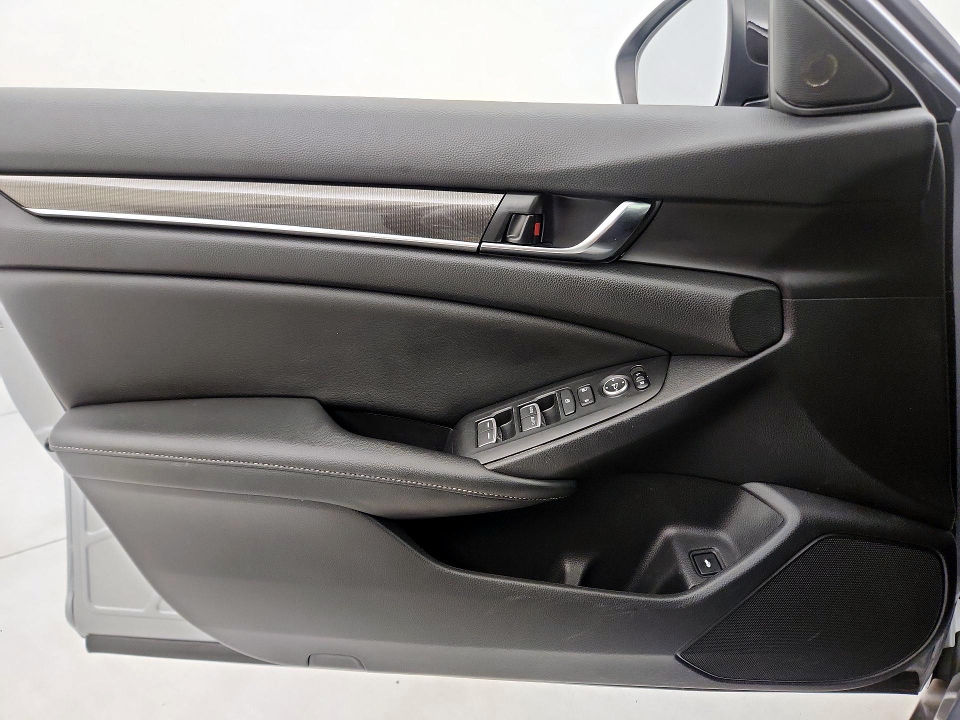 Thumbnail: 2021 Honda Accord - 12