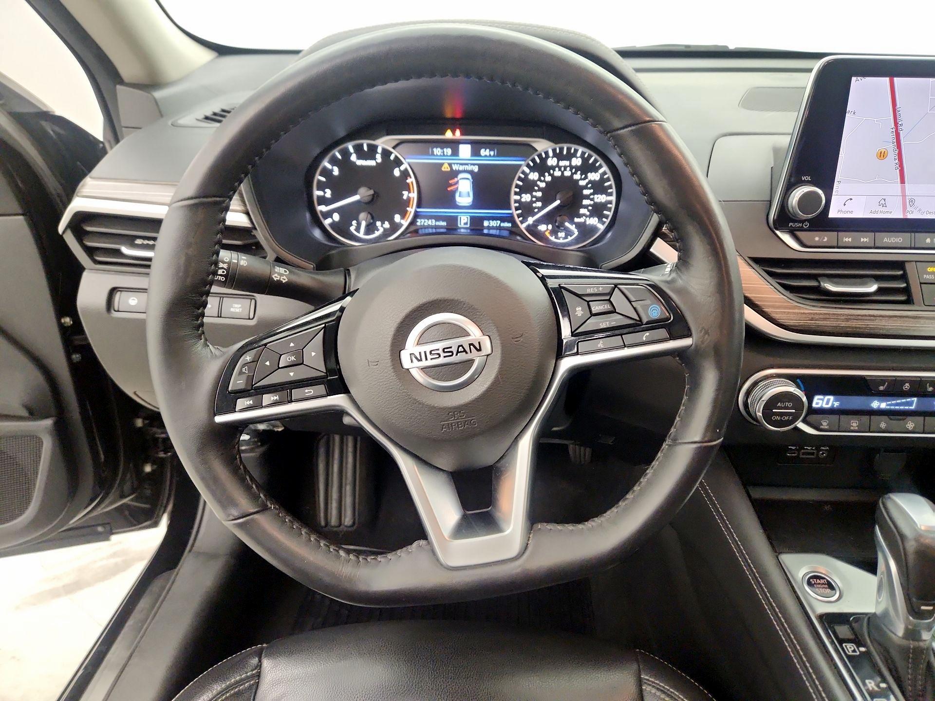 Thumbnail: 2021 Nissan Altima - 10