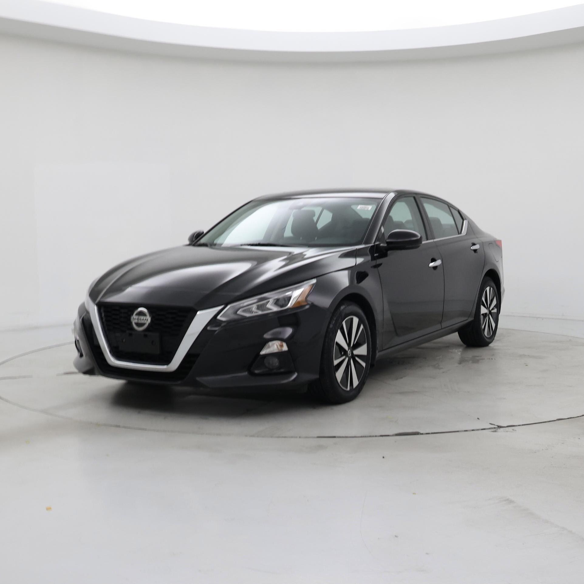 Thumbnail: 2021 Nissan Altima - 4