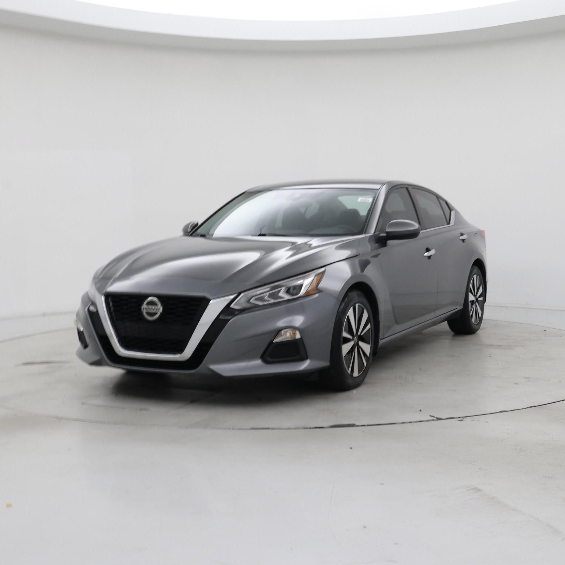 Thumbnail: 2022 Nissan Altima - 4