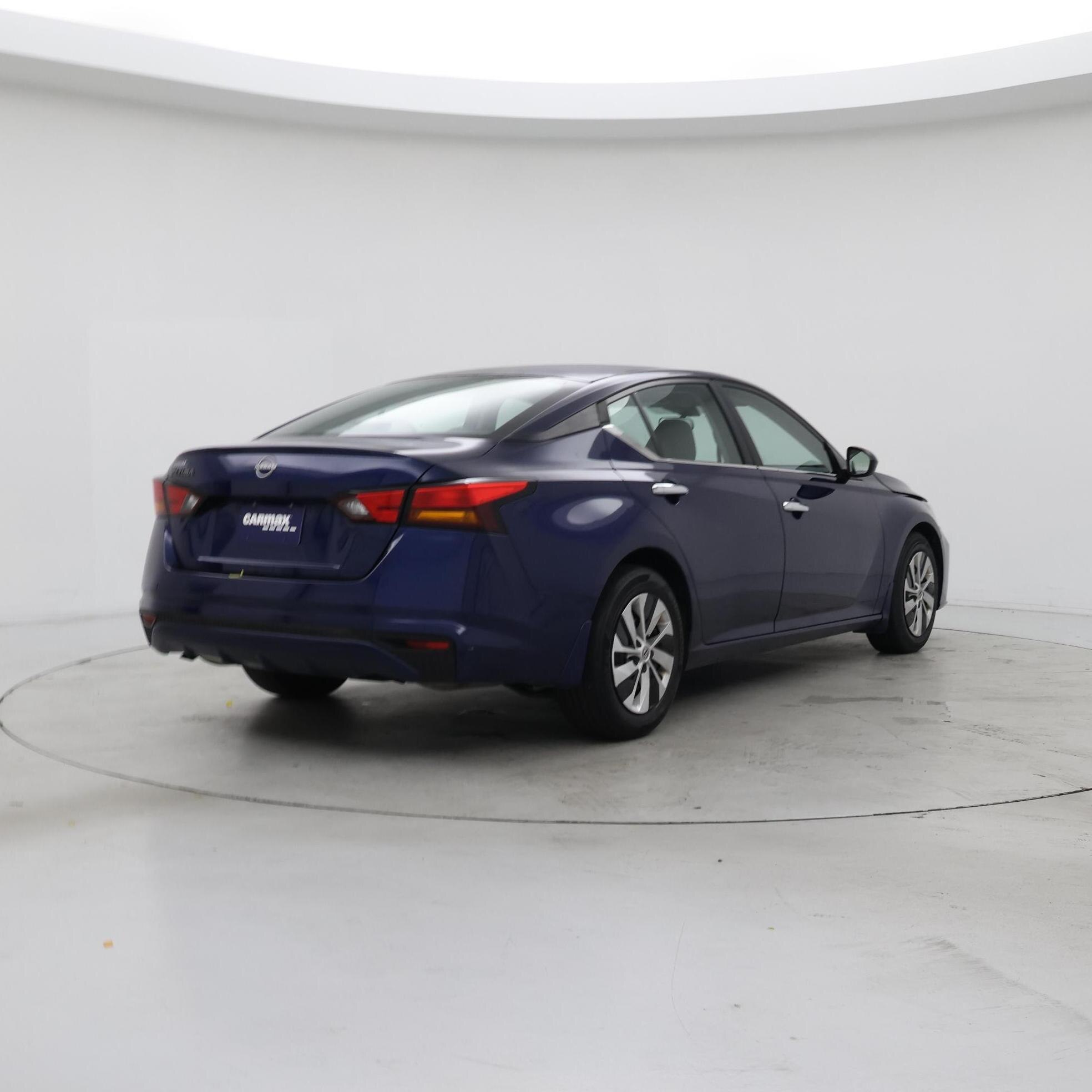 Thumbnail: 2023 Nissan Altima - 8