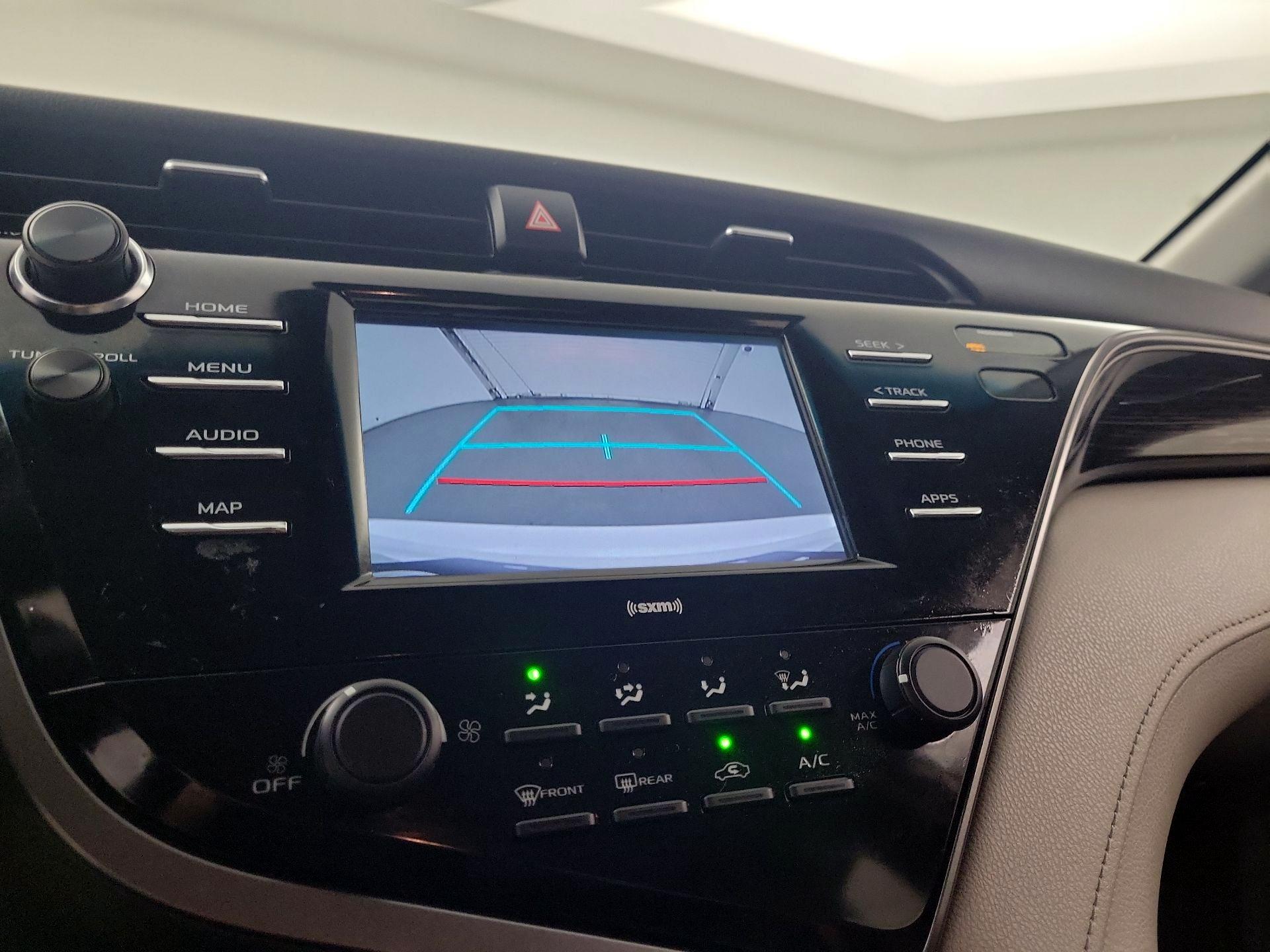 Thumbnail: 2020 Toyota Camry - 12