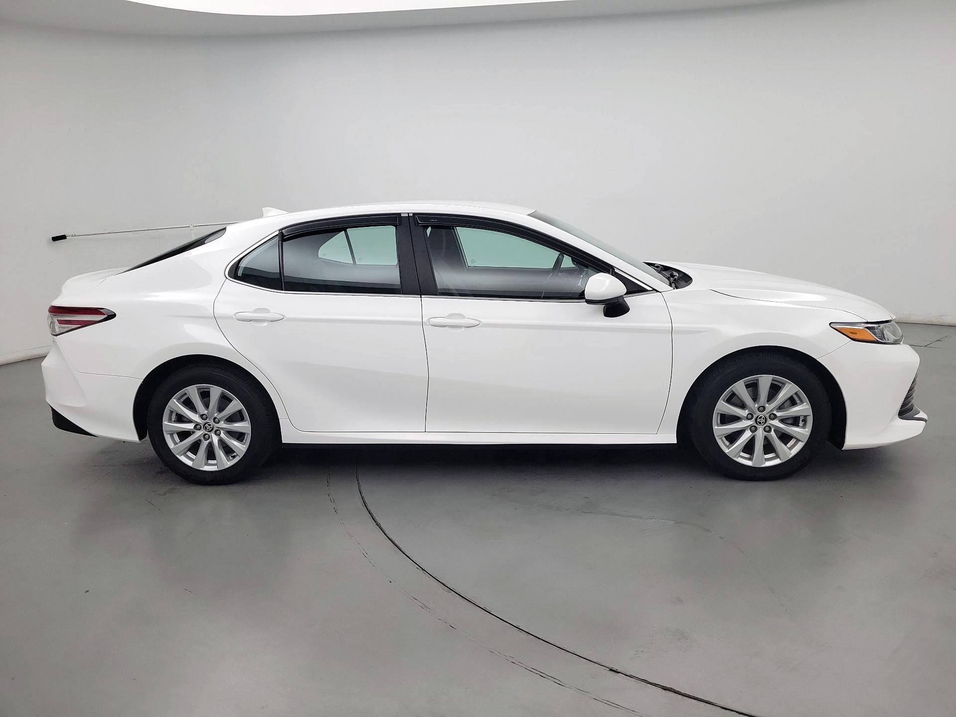 Thumbnail: 2020 Toyota Camry - 4