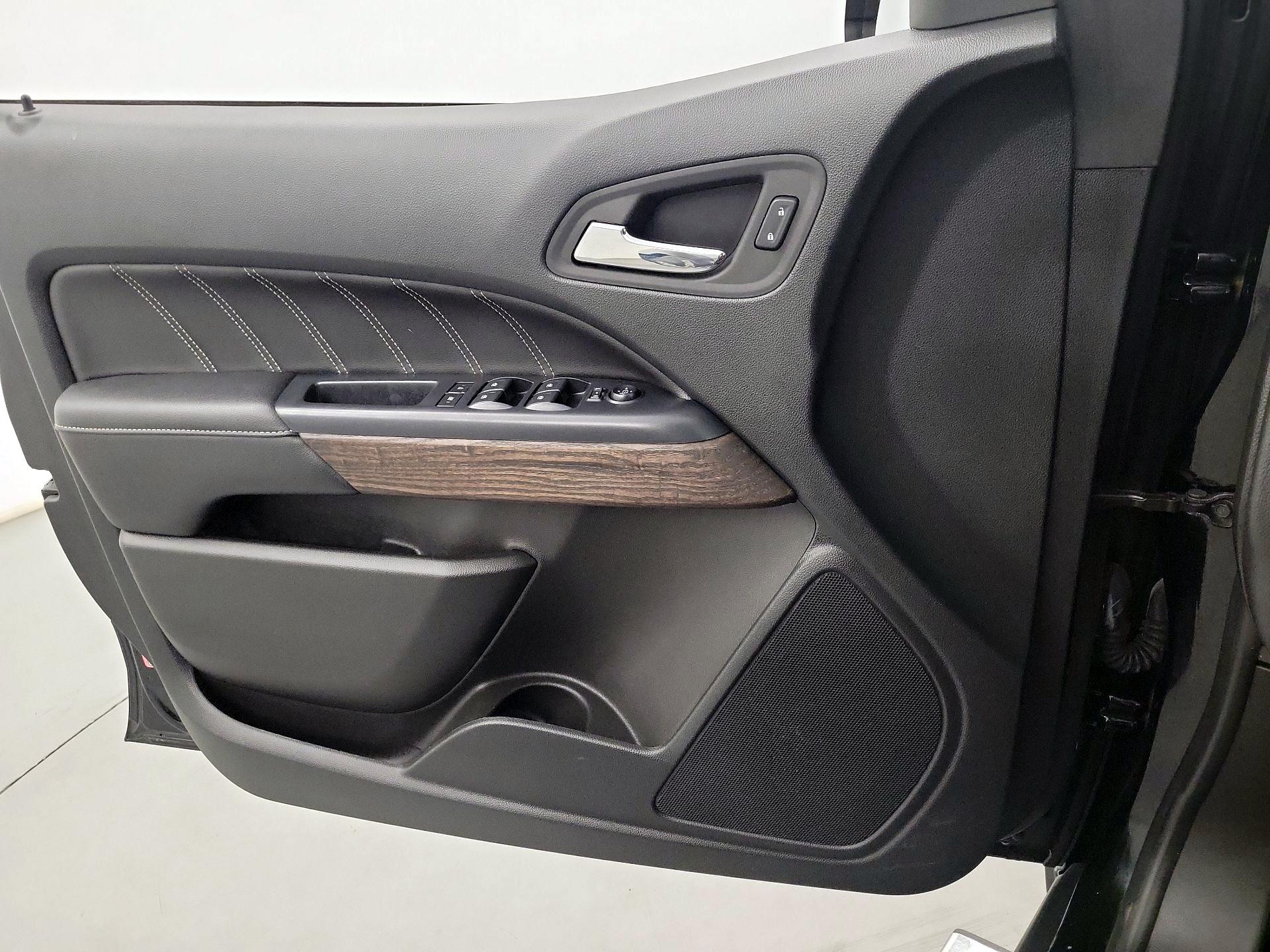 Thumbnail: 2022 GMC Canyon - 10