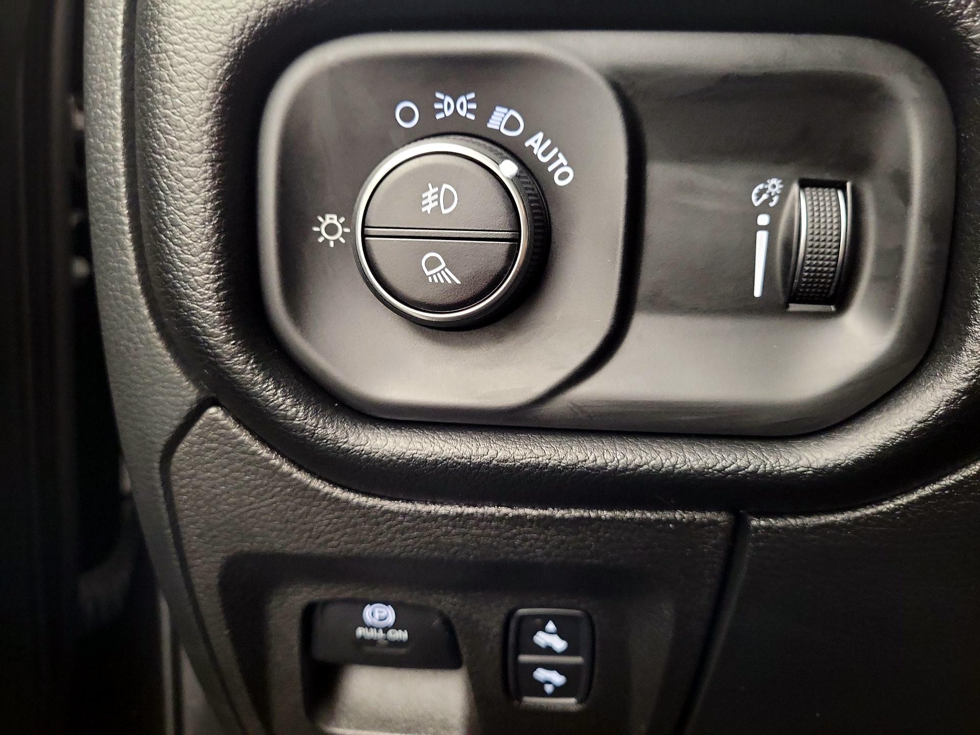 Thumbnail: 2022 RAM 1500 - 13