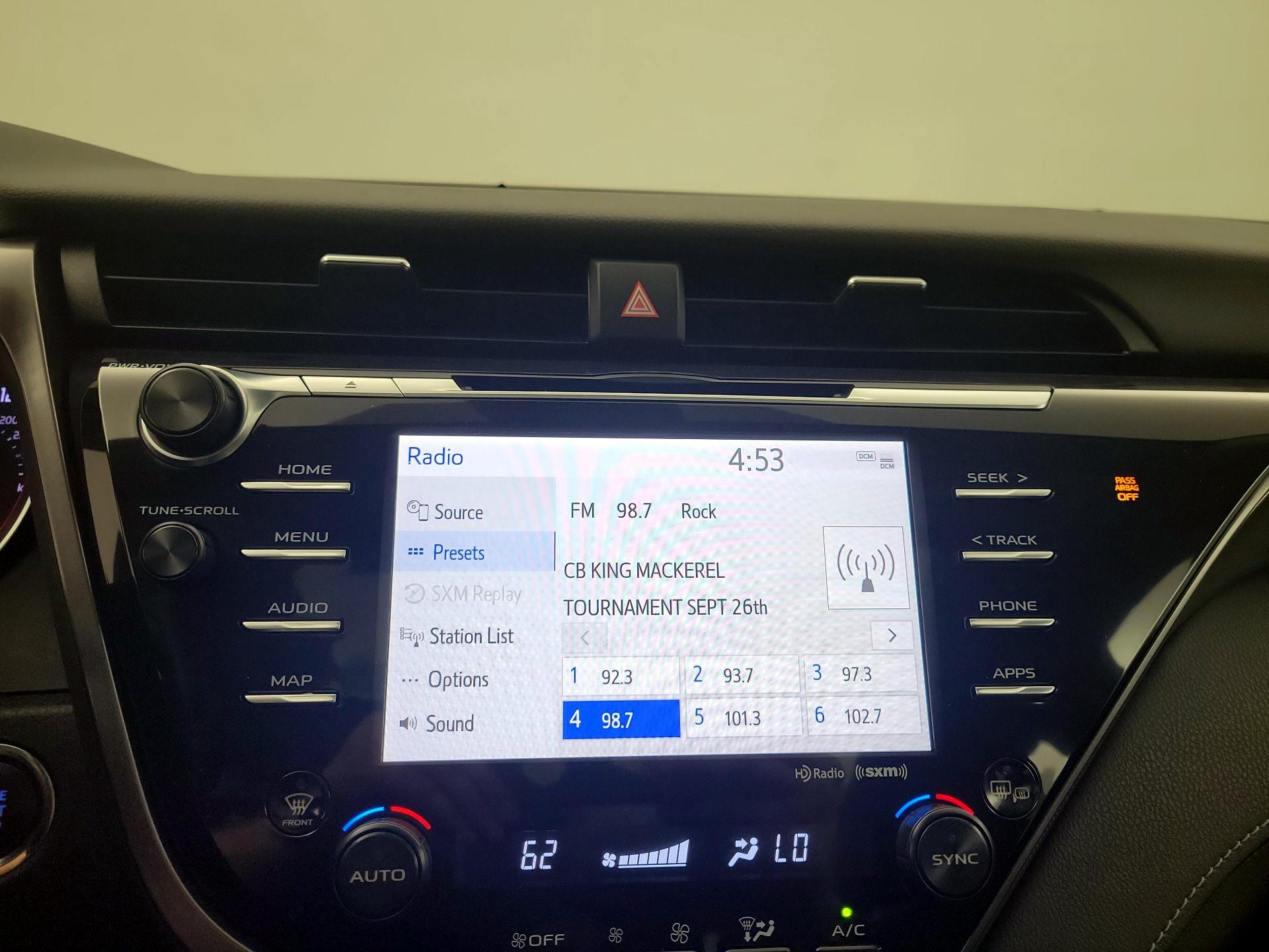 Thumbnail: 2020 Toyota Camry - 15
