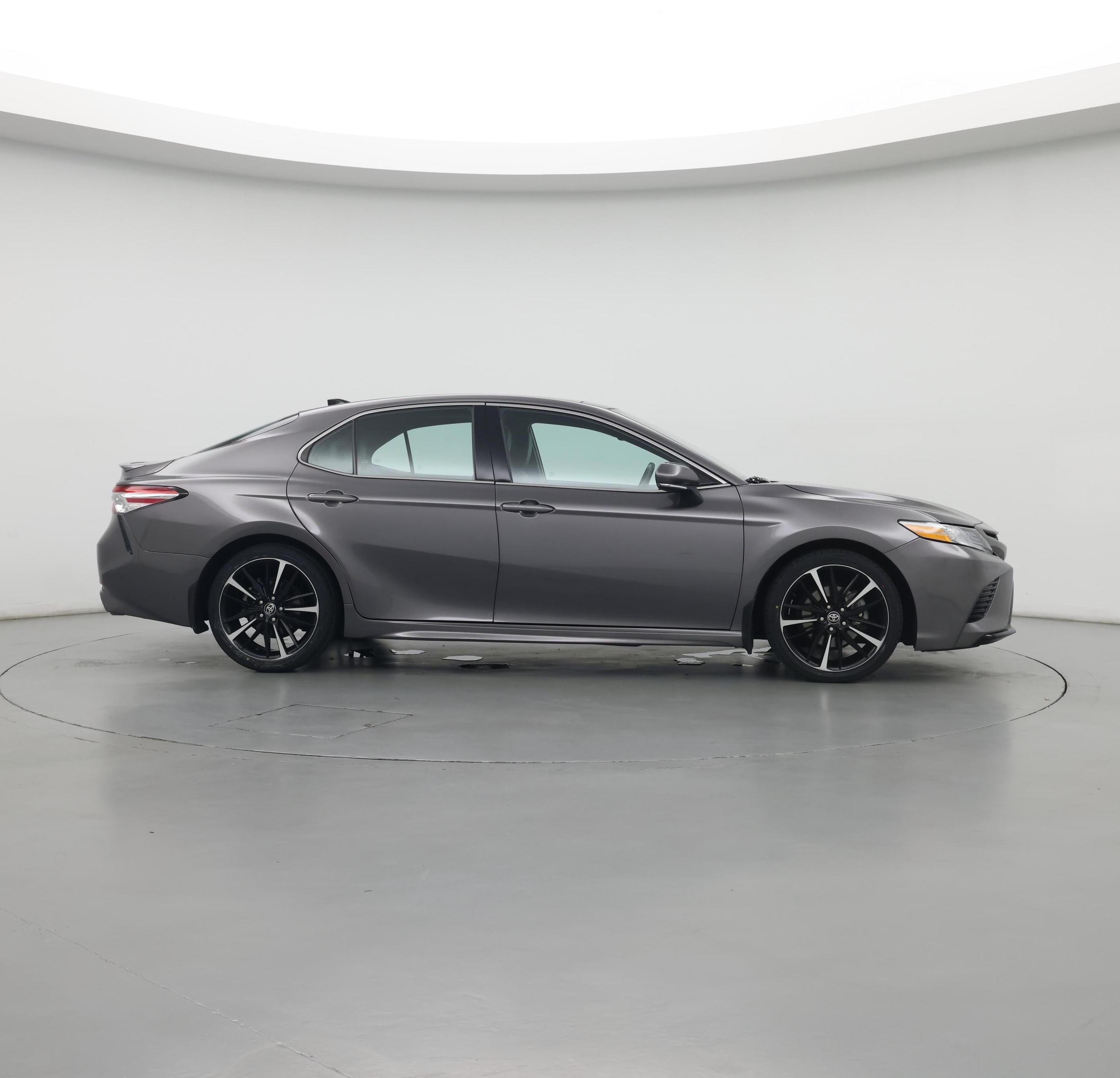 Thumbnail: 2020 Toyota Camry - 7