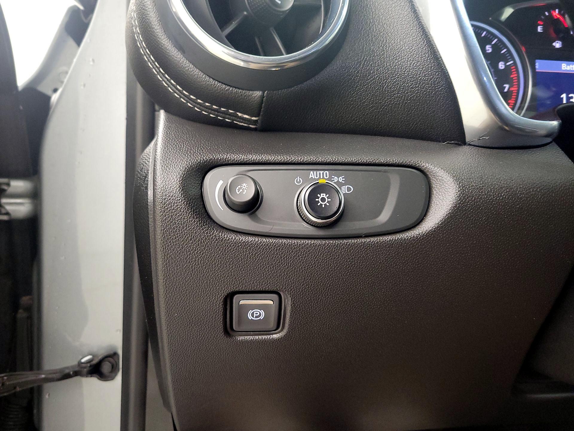 Thumbnail: 2023 Chevrolet Blazer - 13