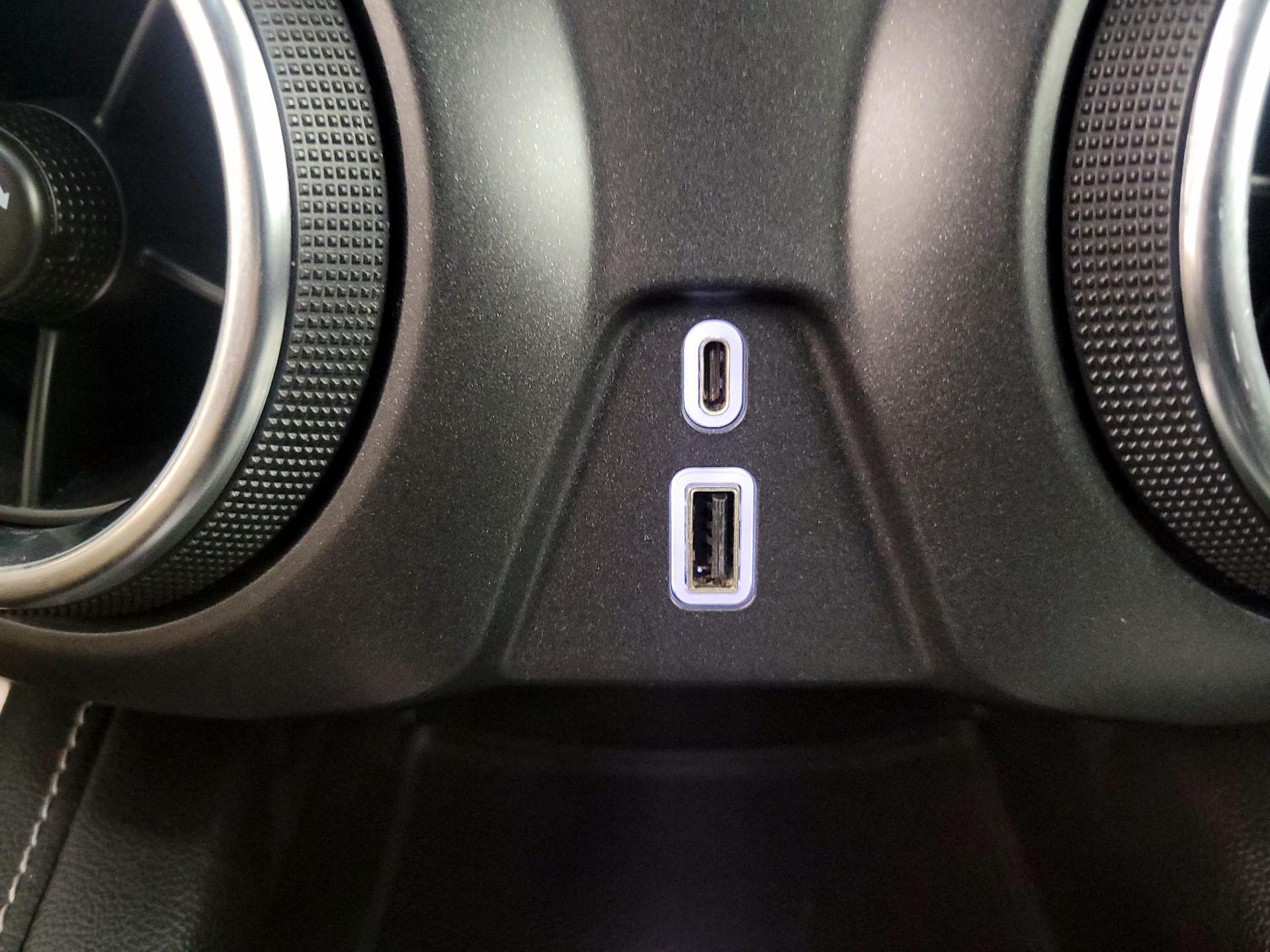 Thumbnail: 2023 Chevrolet Blazer - 18