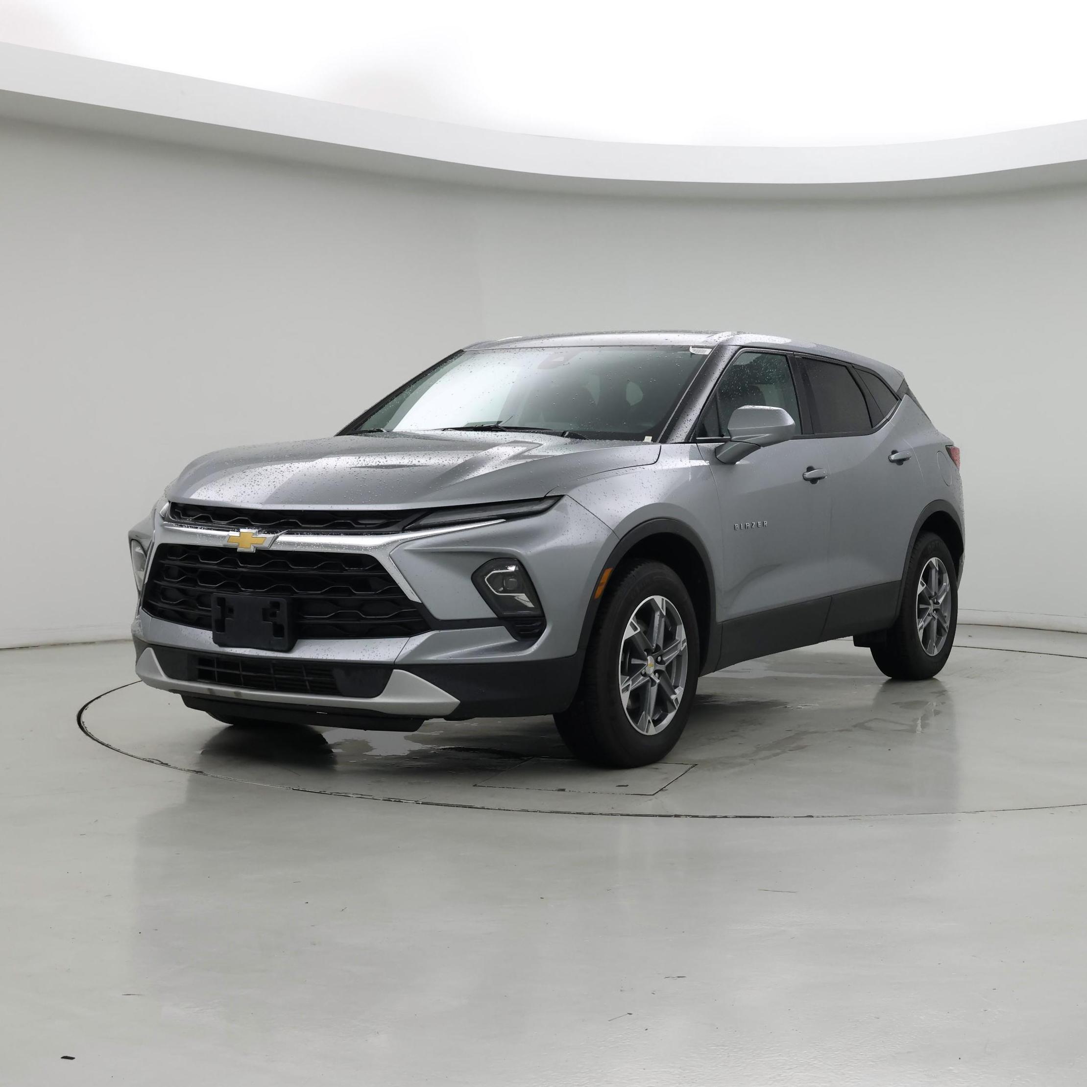 Thumbnail: 2023 Chevrolet Blazer - 4