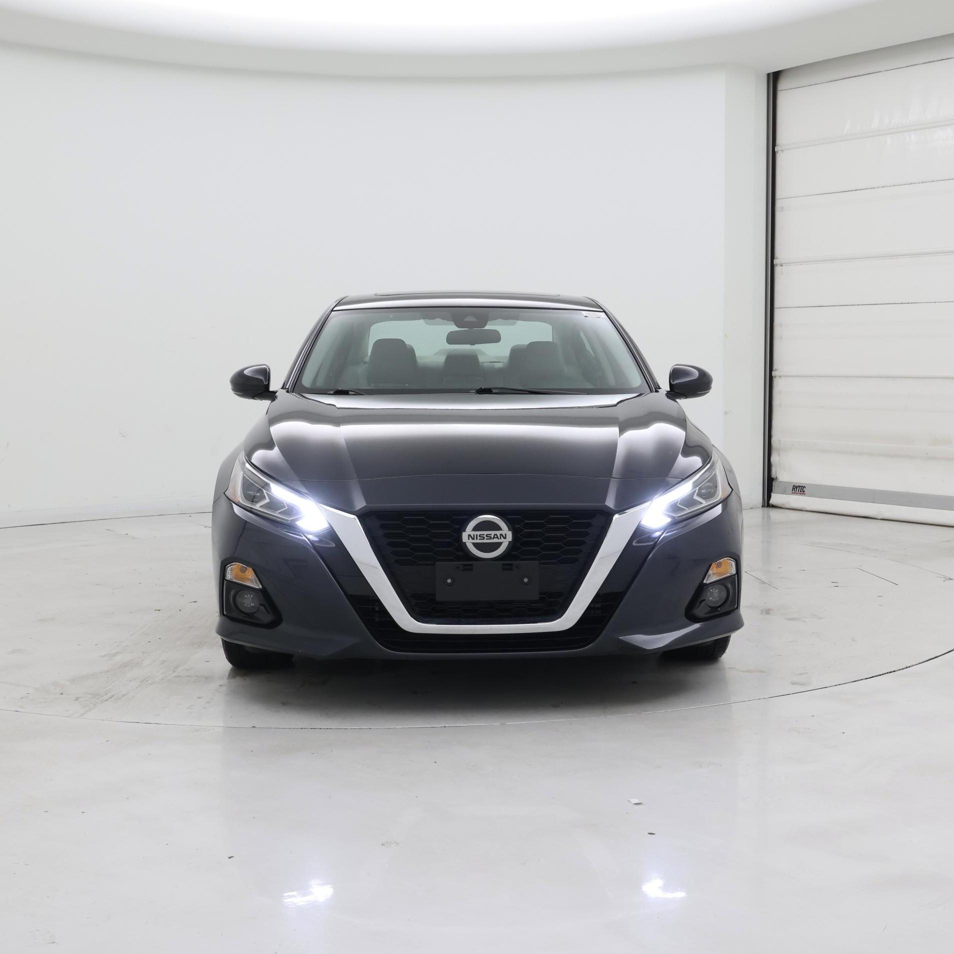 Thumbnail: 2022 Nissan Altima - 5
