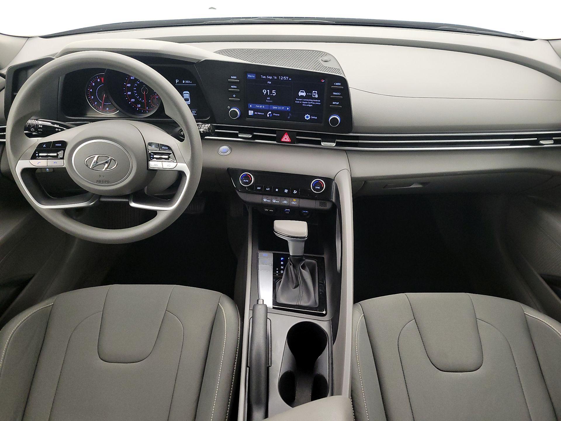 Thumbnail: 2023 Hyundai Elantra - 9