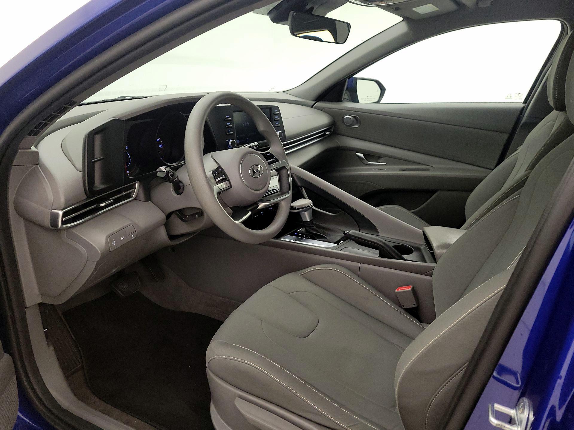 Thumbnail: 2023 Hyundai Elantra - 11