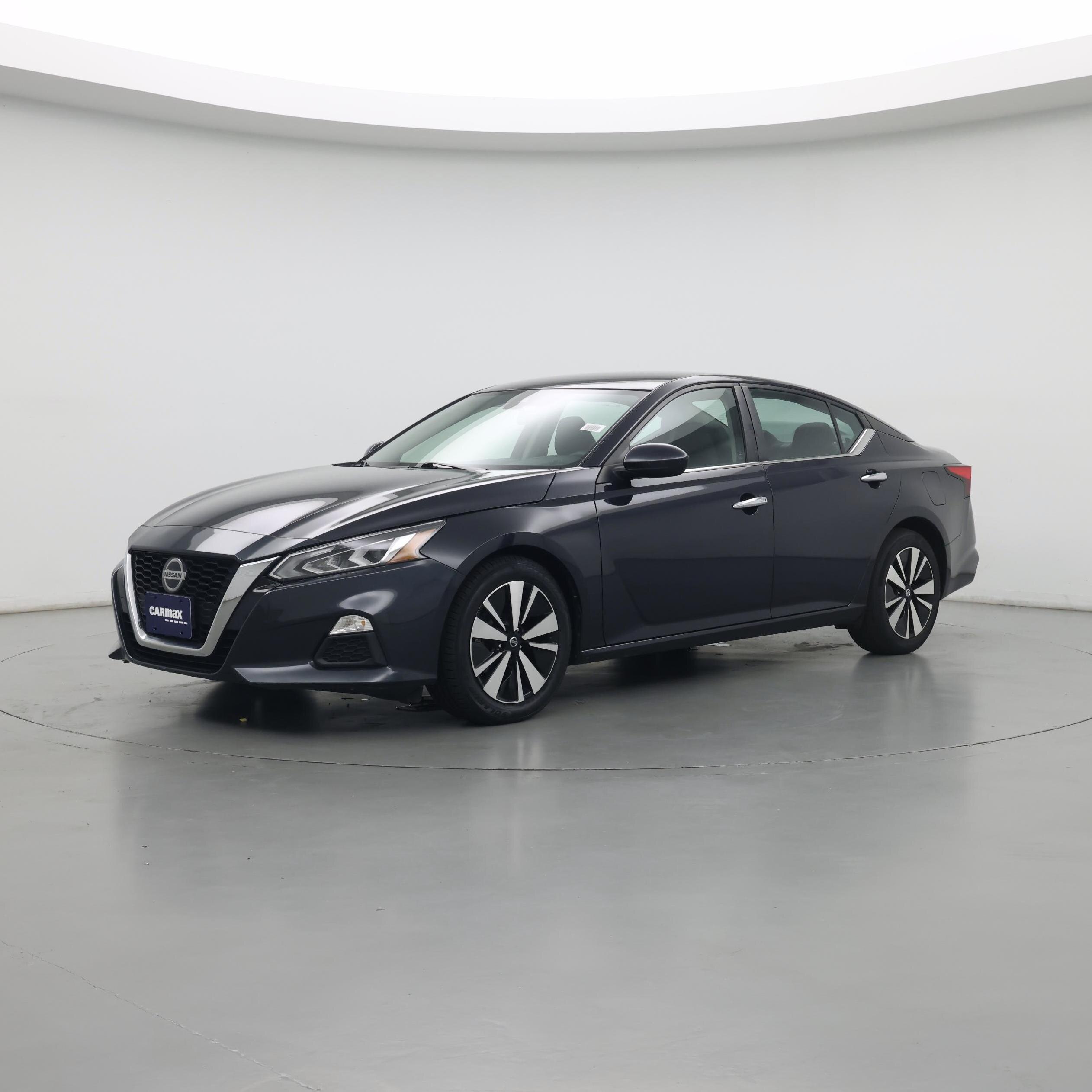 Thumbnail: 2022 Nissan Altima - 5