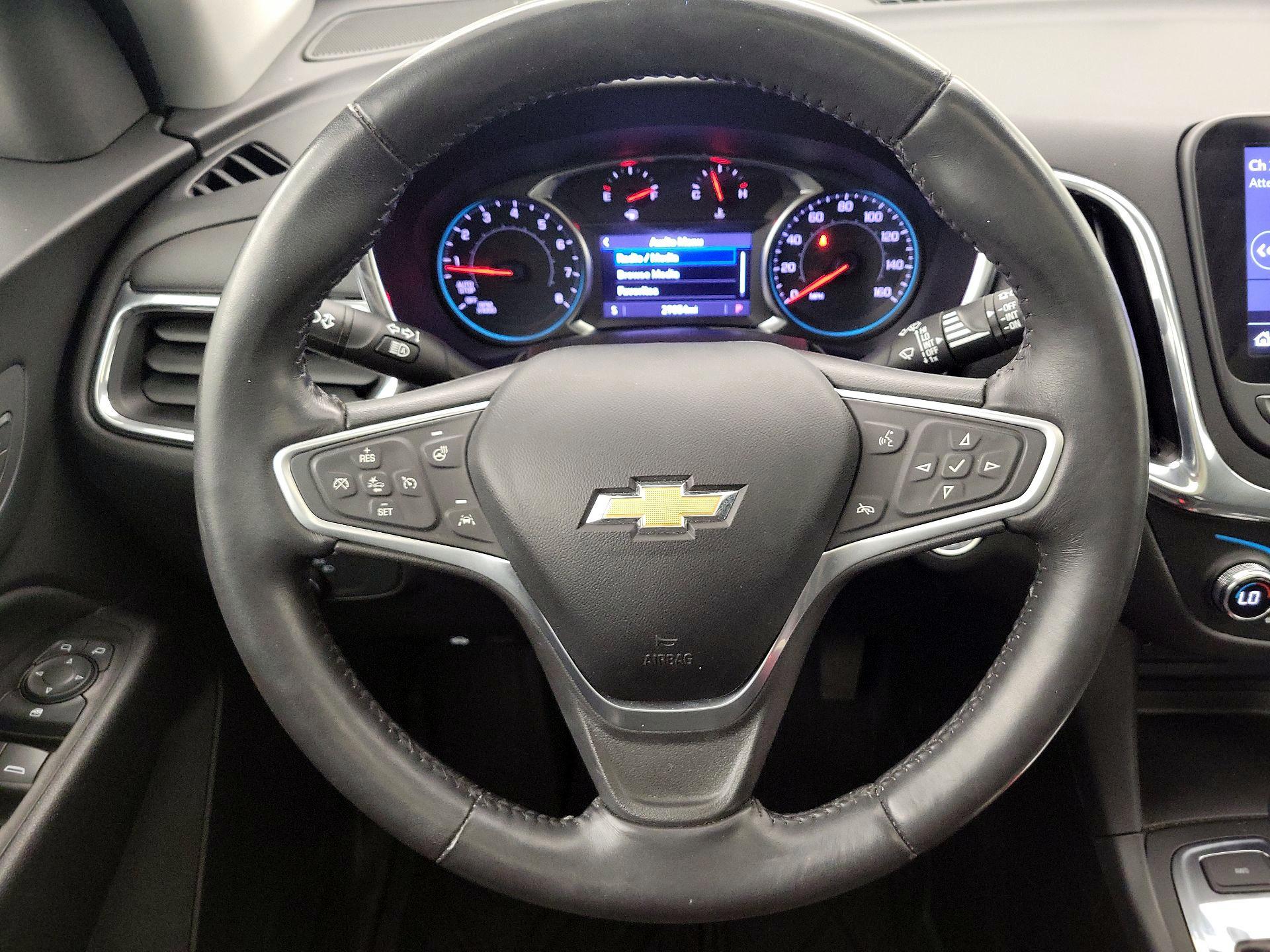 Thumbnail: 2022 Chevrolet Equinox - 10