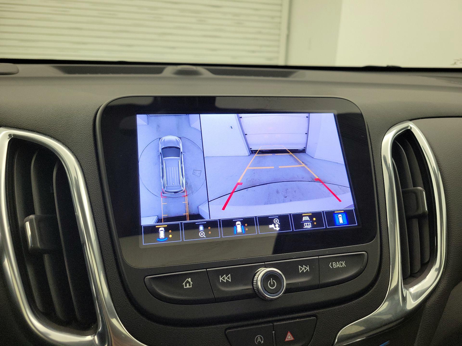 Thumbnail: 2022 Chevrolet Equinox - 15