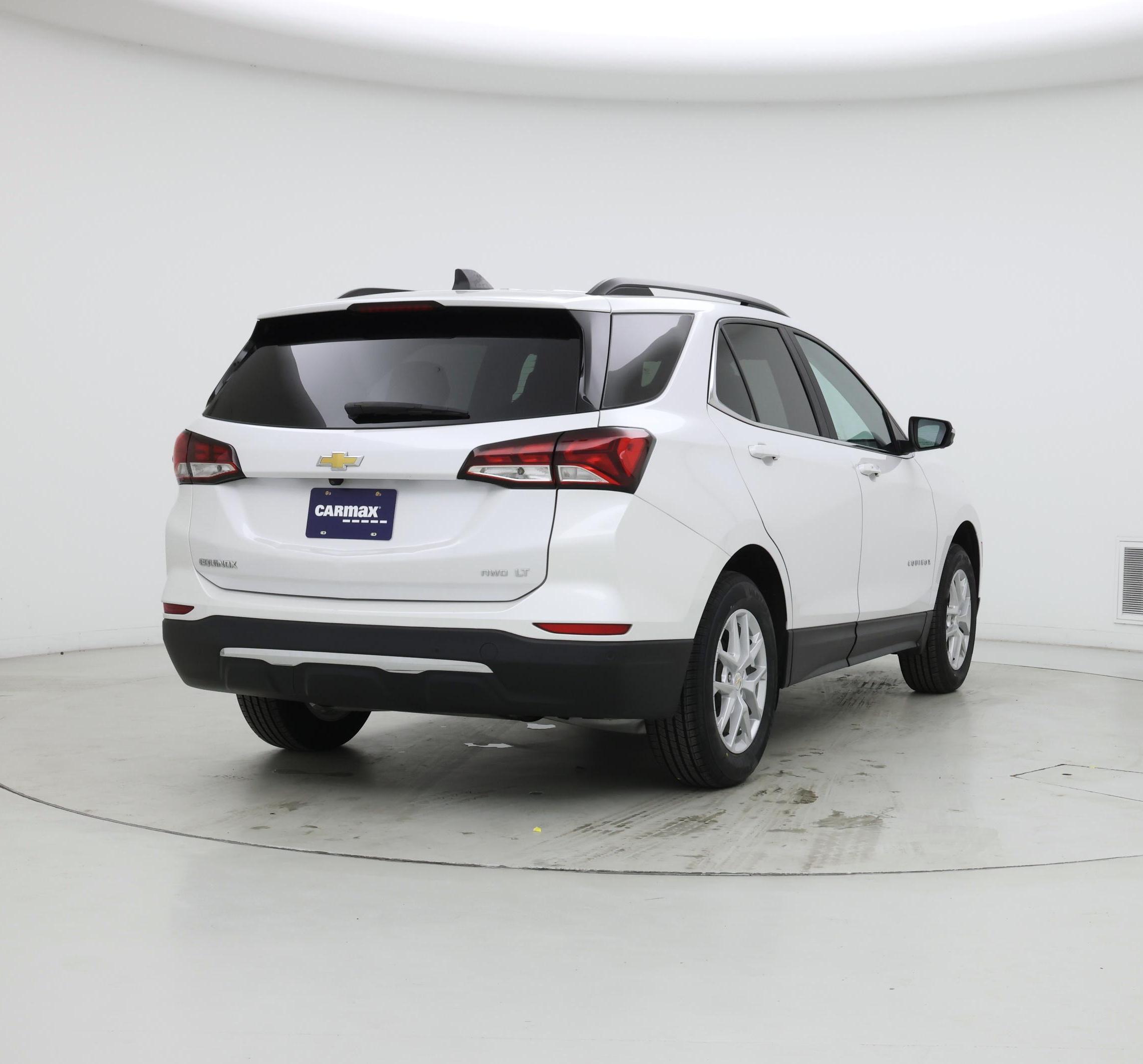 Thumbnail: 2022 Chevrolet Equinox - 8