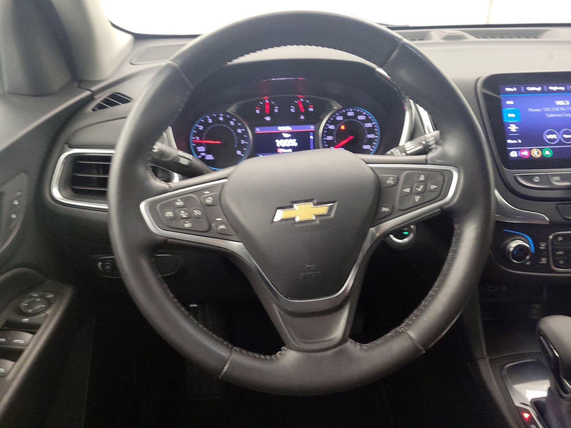 Thumbnail: 2022 Chevrolet Equinox - 10