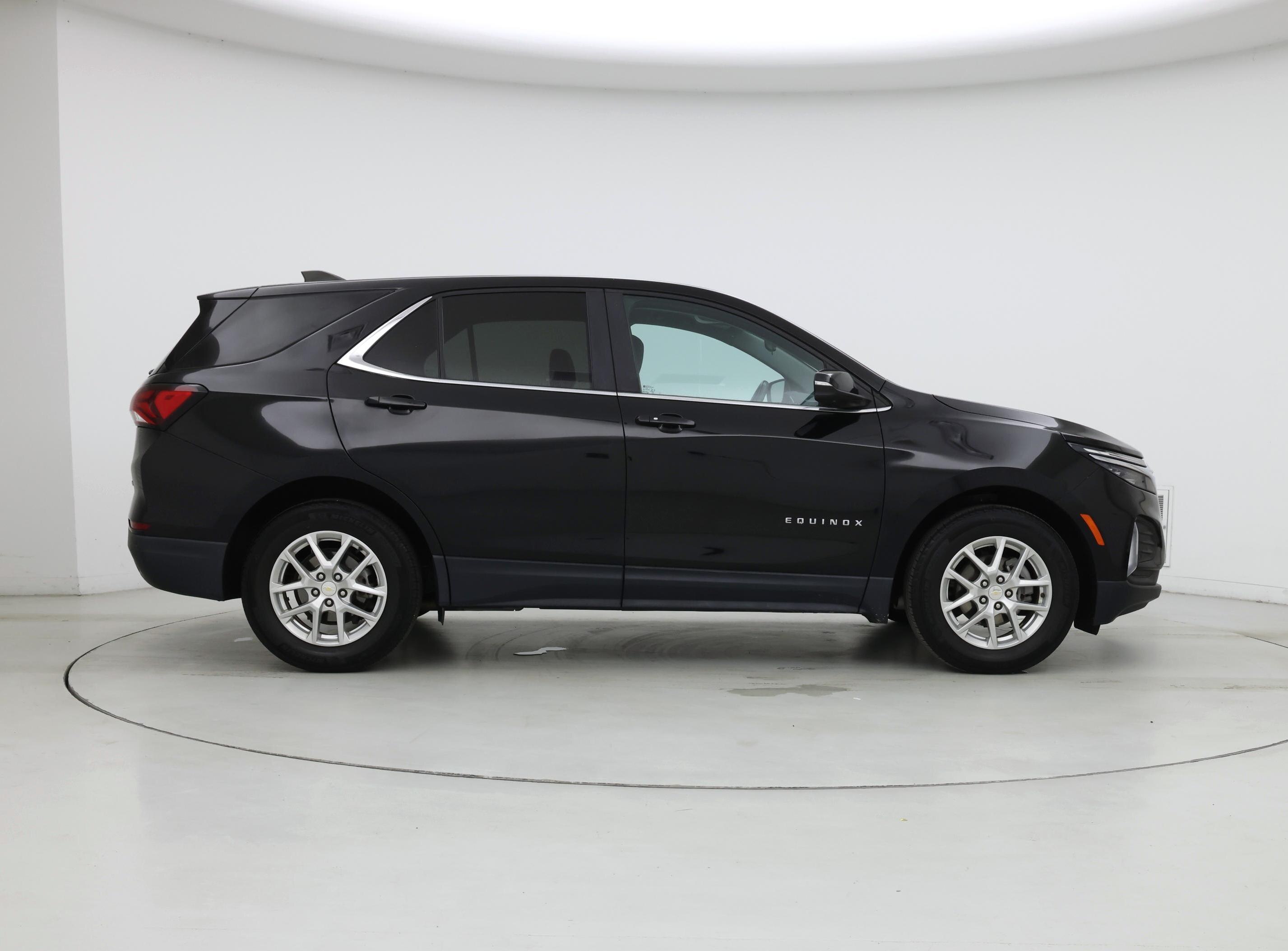 Thumbnail: 2022 Chevrolet Equinox - 7
