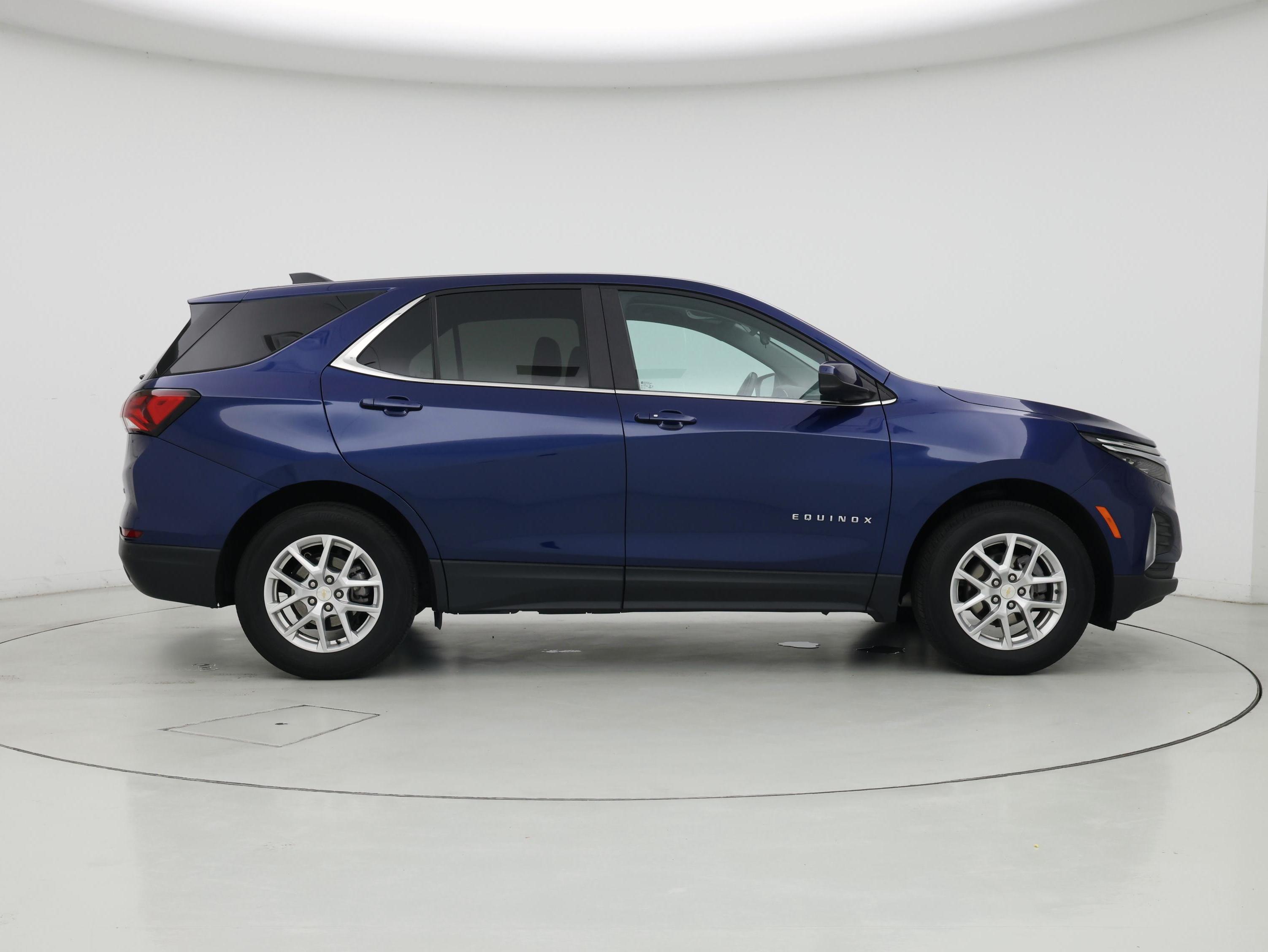 Thumbnail: 2023 Chevrolet Equinox - 7