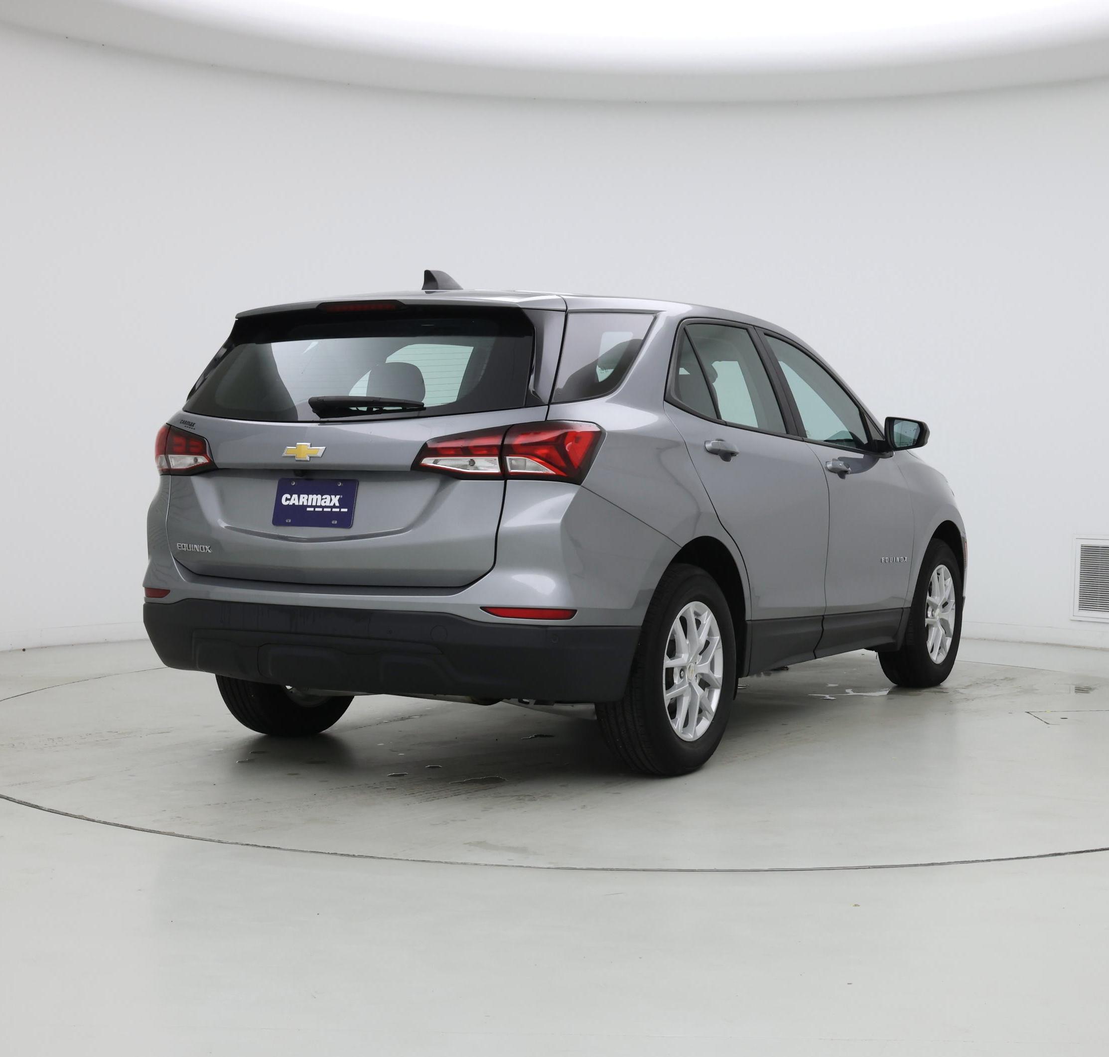 Thumbnail: 2023 Chevrolet Equinox - 8