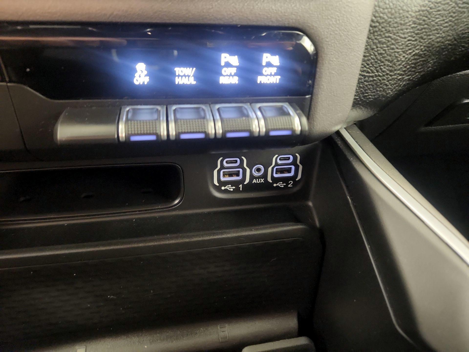 Thumbnail: 2022 RAM 1500 - 19