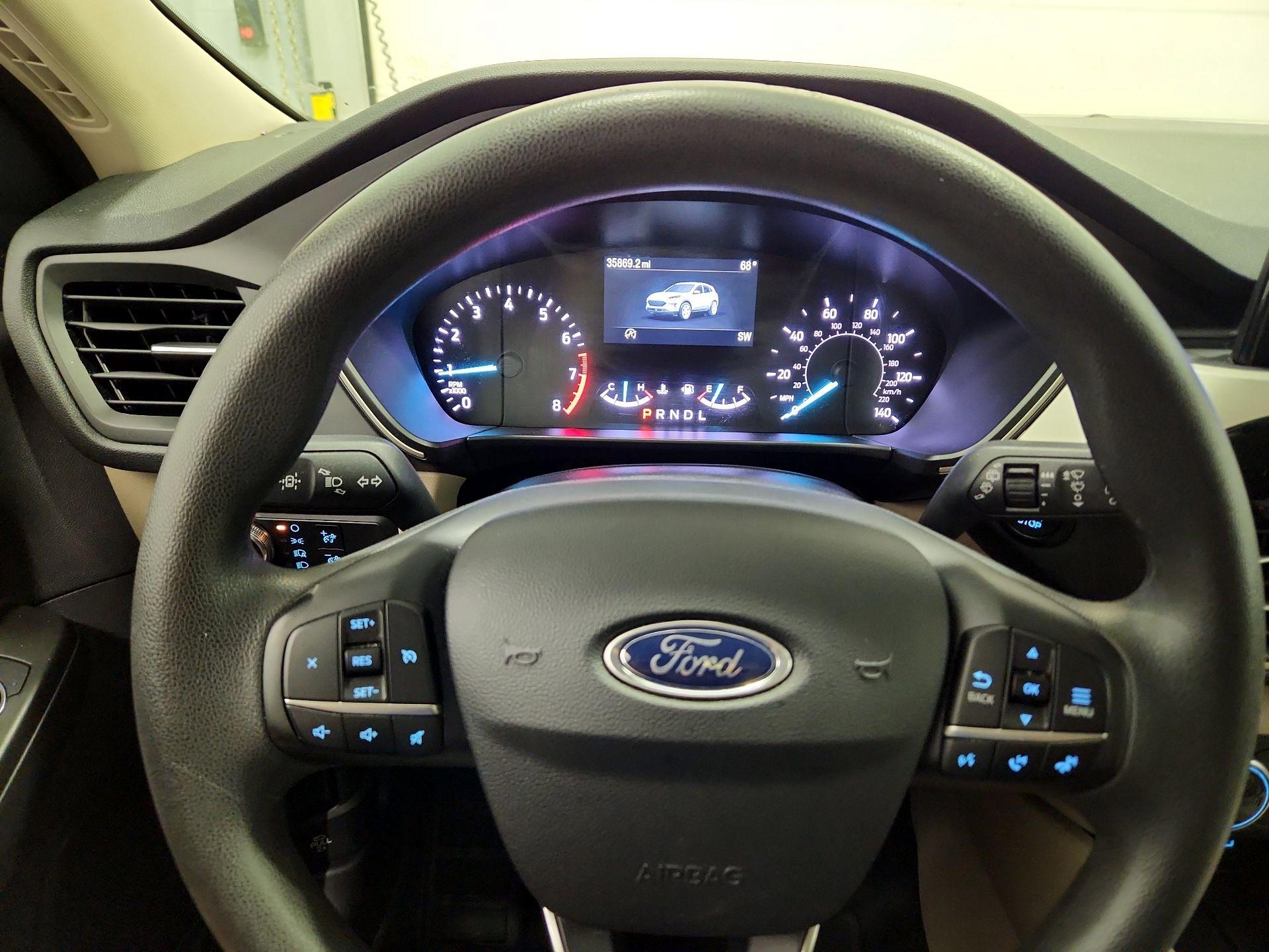 Thumbnail: 2020 Ford Escape - 10