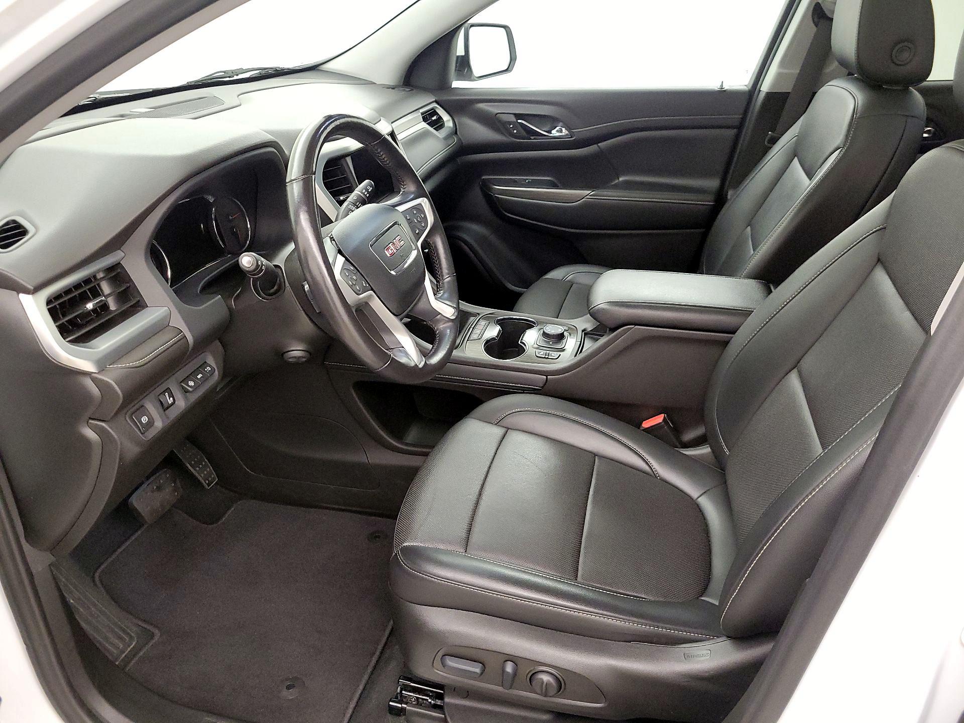 Thumbnail: 2022 GMC Acadia - 11