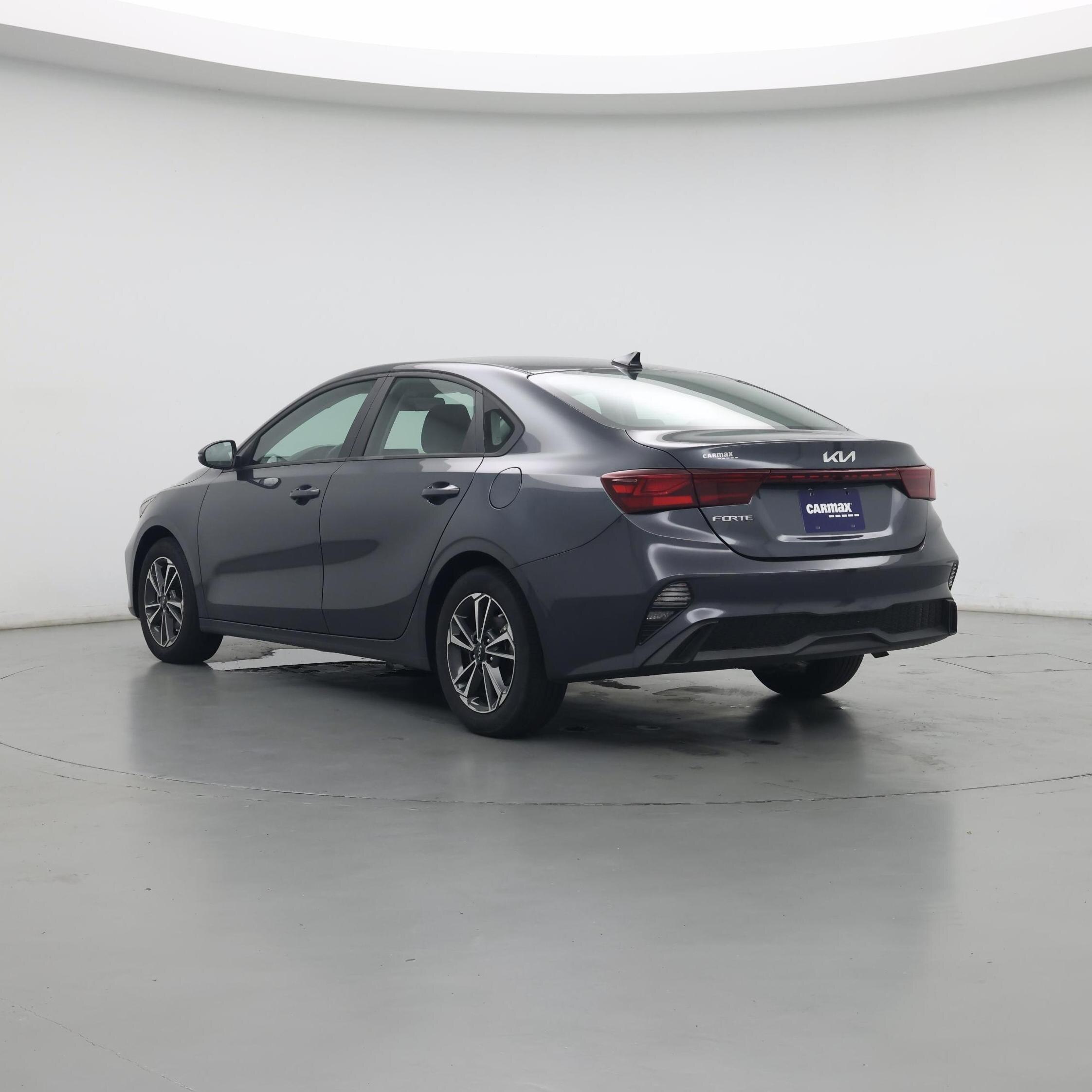 Thumbnail: 2023 Kia Forte - 2