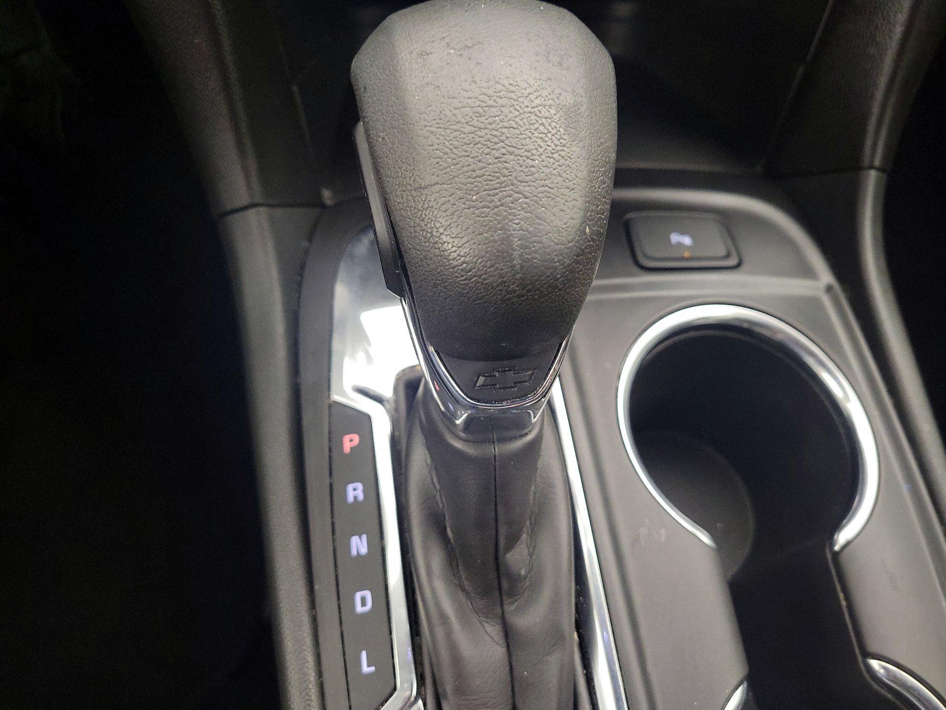 Thumbnail: 2023 Chevrolet Equinox - 17
