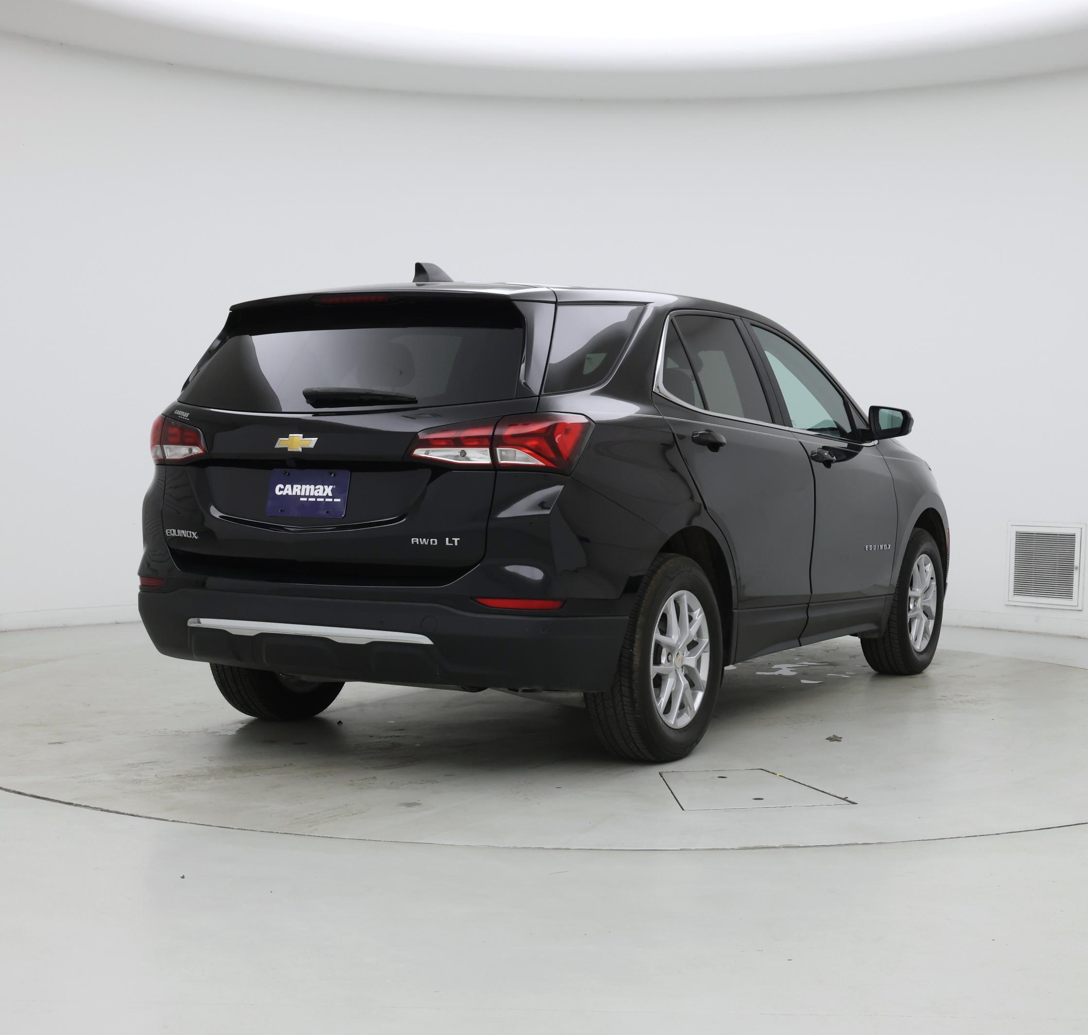 Thumbnail: 2023 Chevrolet Equinox - 8