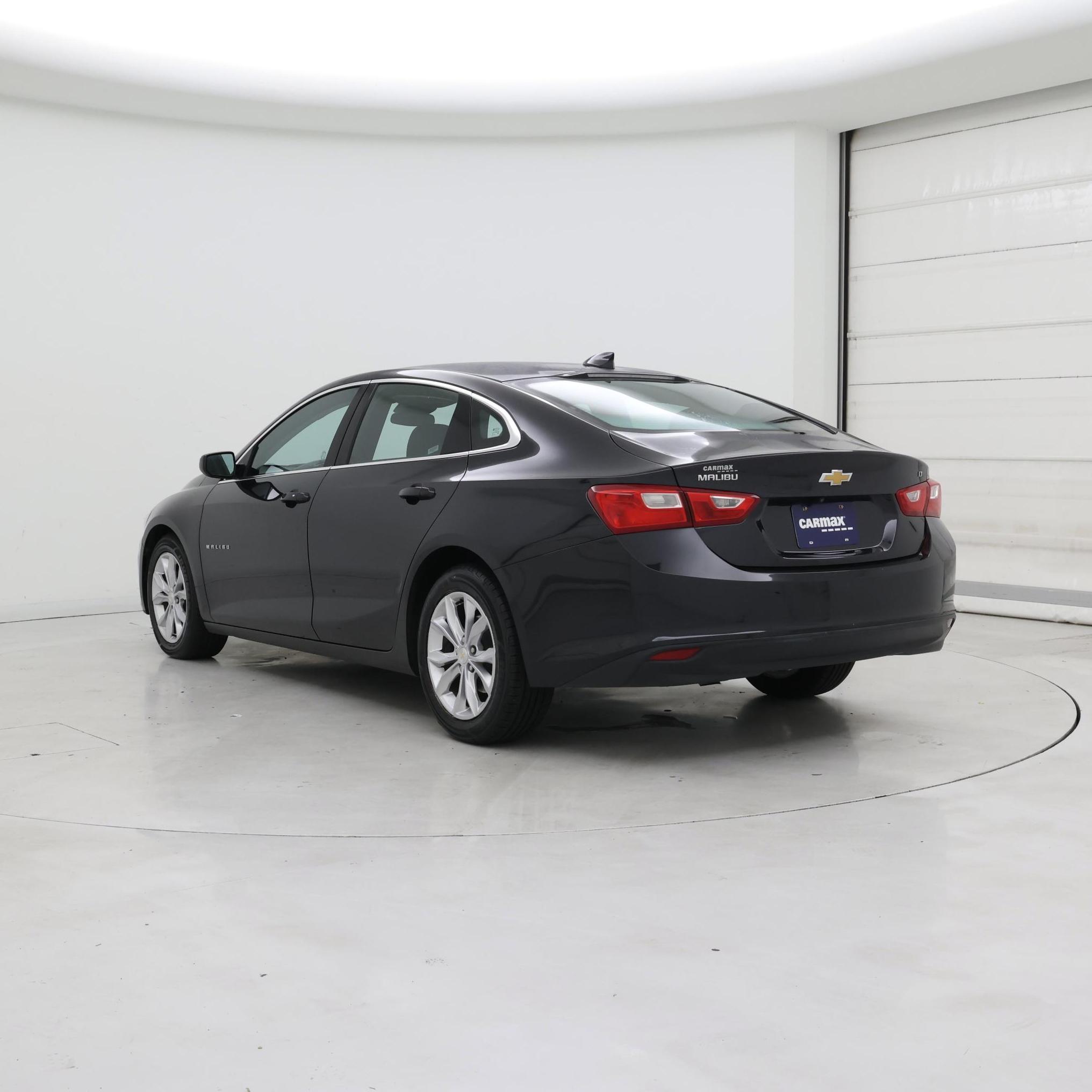 Thumbnail: 2023 Chevrolet Malibu - 2
